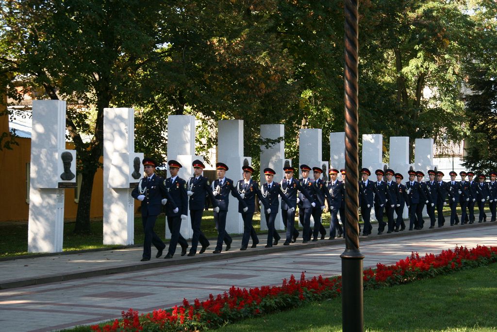 В Ставрополе открыли новый пилон на Аллее Почетных граждан