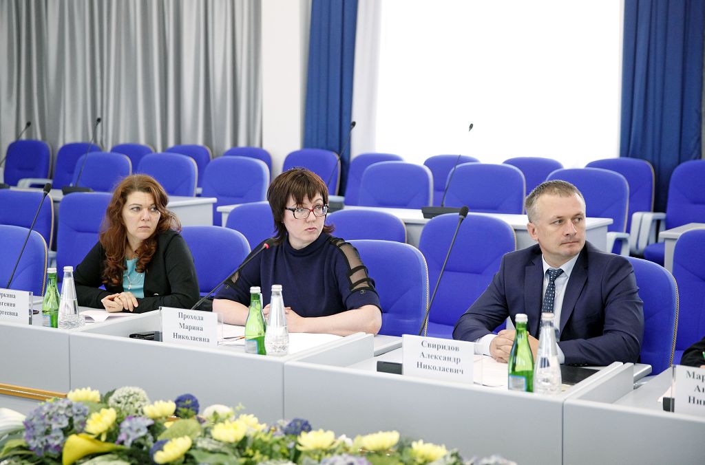 Поддержка НКО