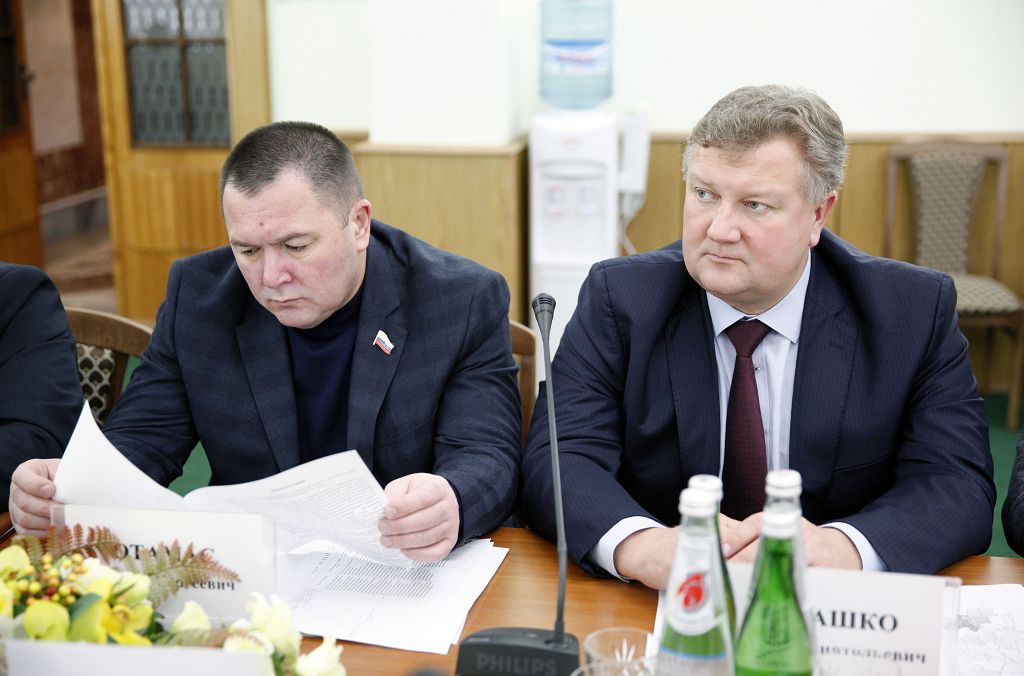 Необходимо комплексное решение