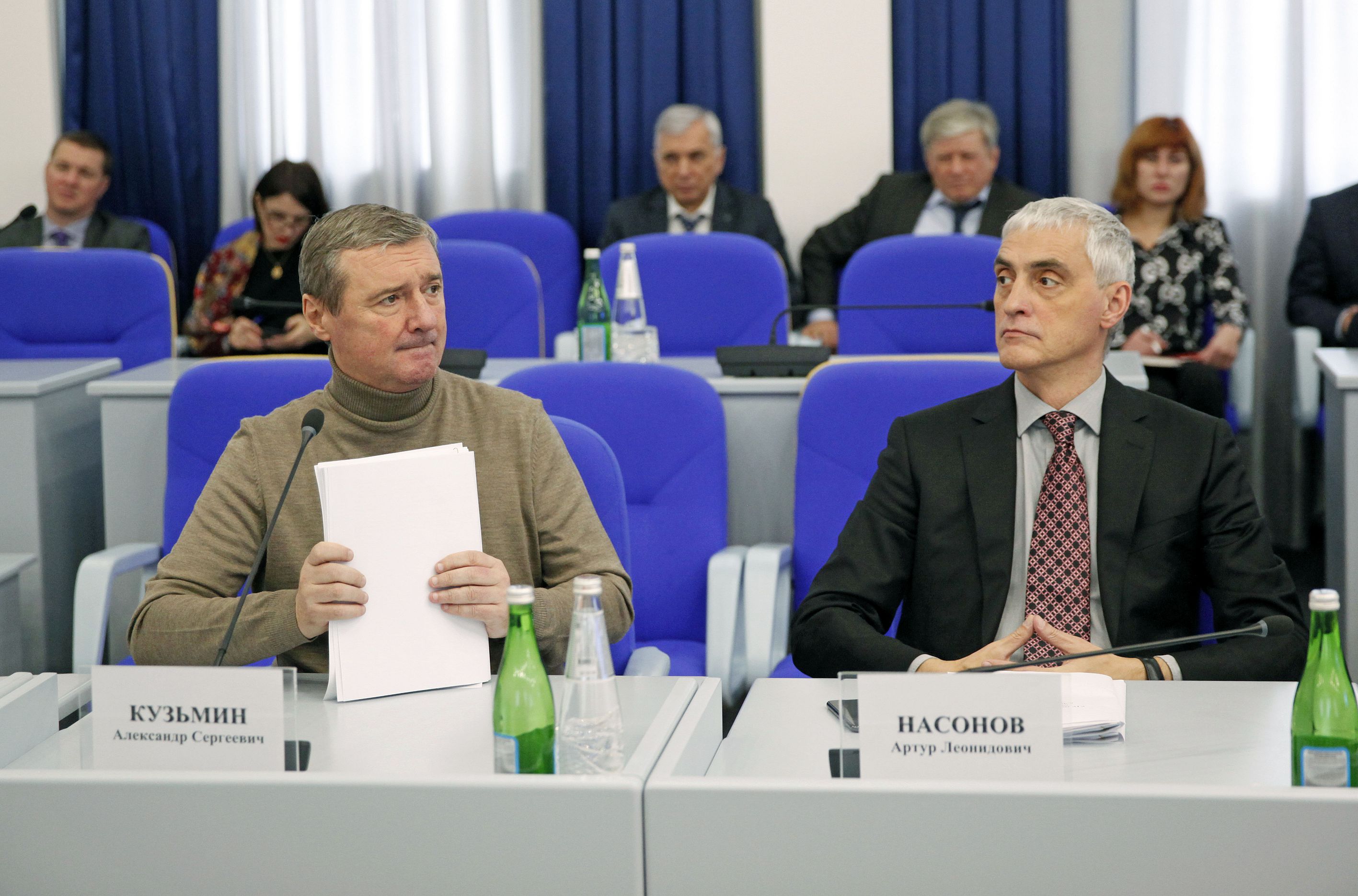 Разговор на злобу дня с непарламентскими партиями