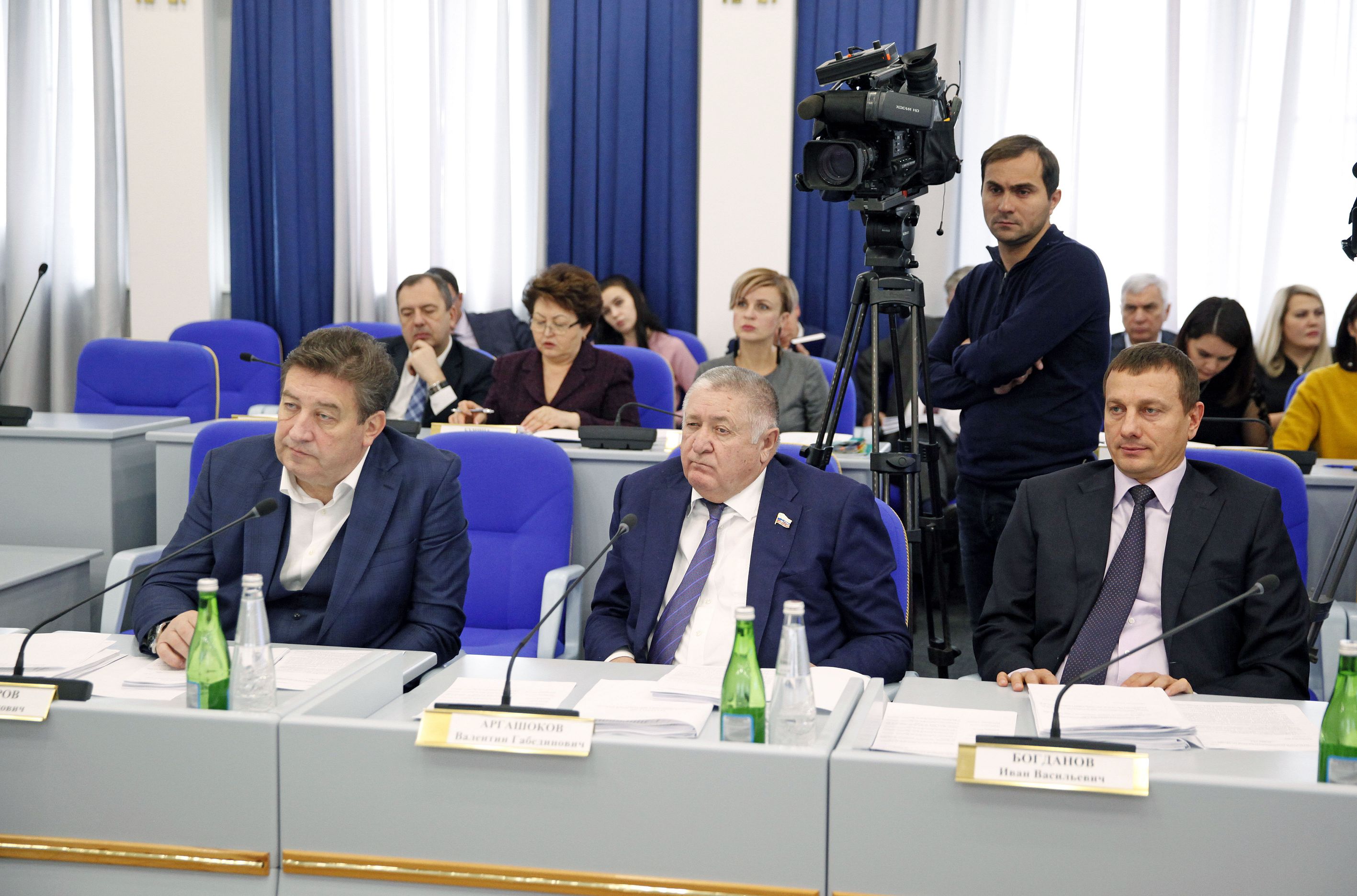 Работа над бюджетом и поддержка родителей детей-инвалидов