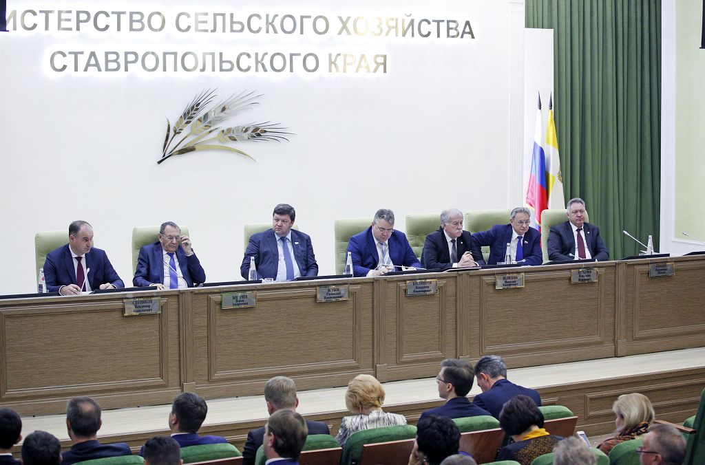 Перспективы развития животноводства обсудили на Ставрополье