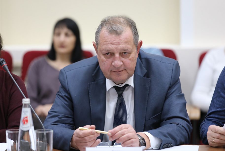 Временная комиссия Думы края изучила работу парков культуры в Новоалександровске