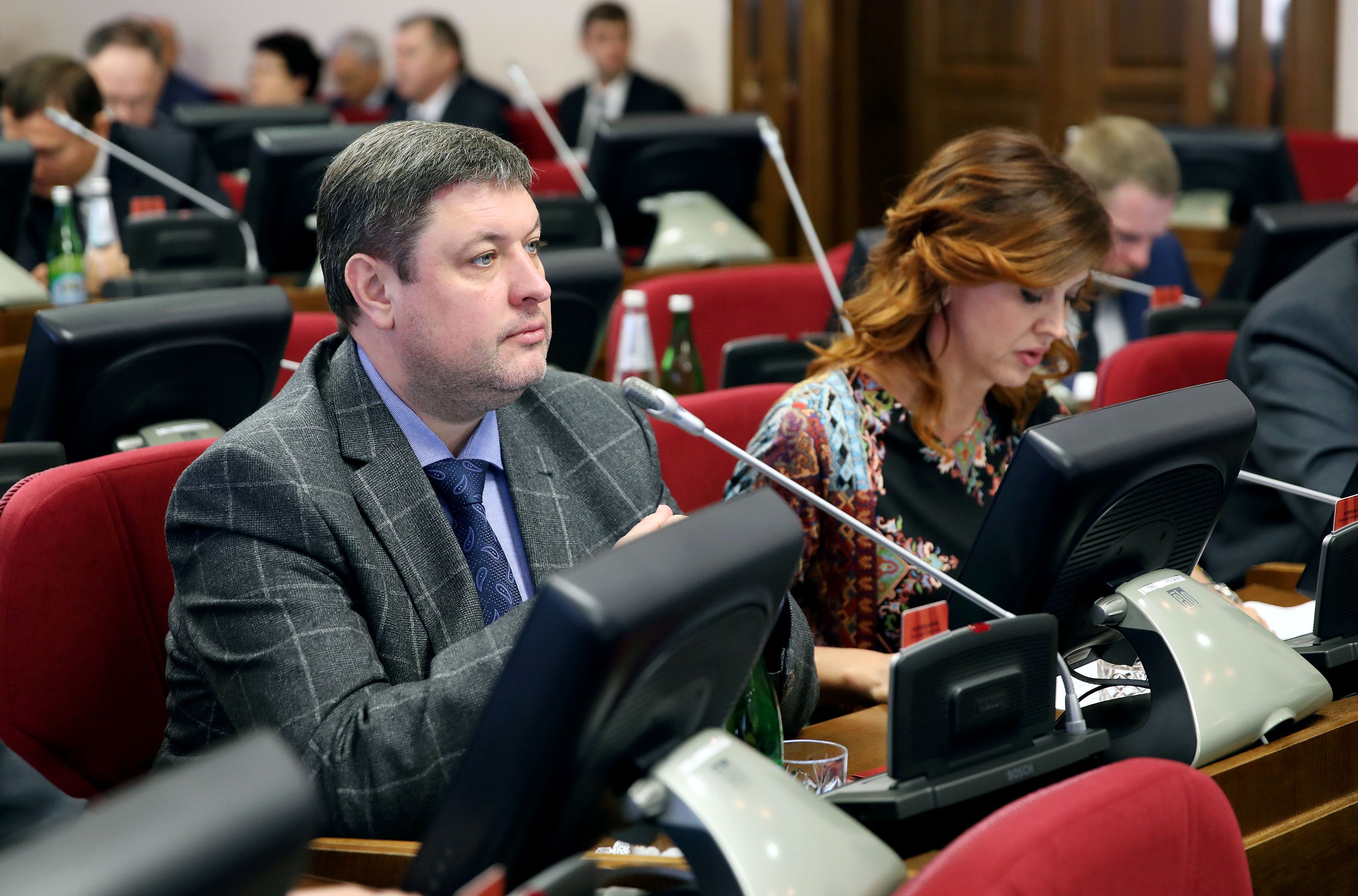 С планами определились
