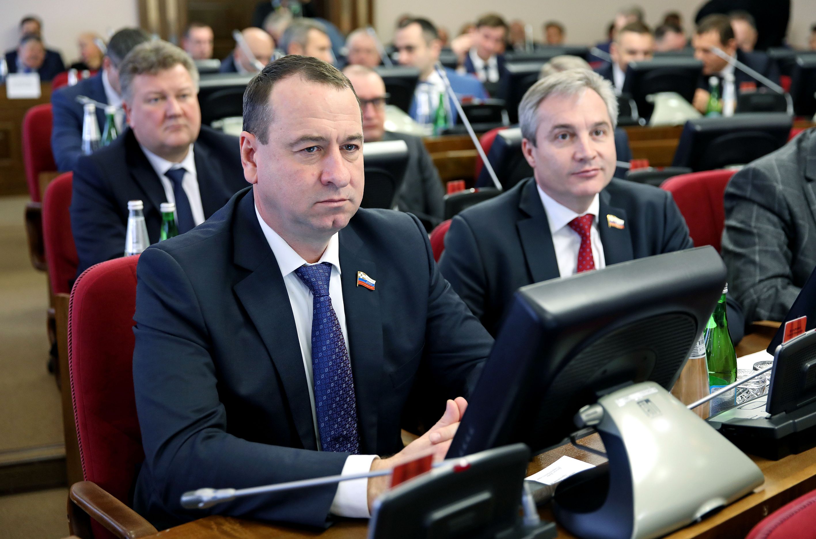 С планами определились