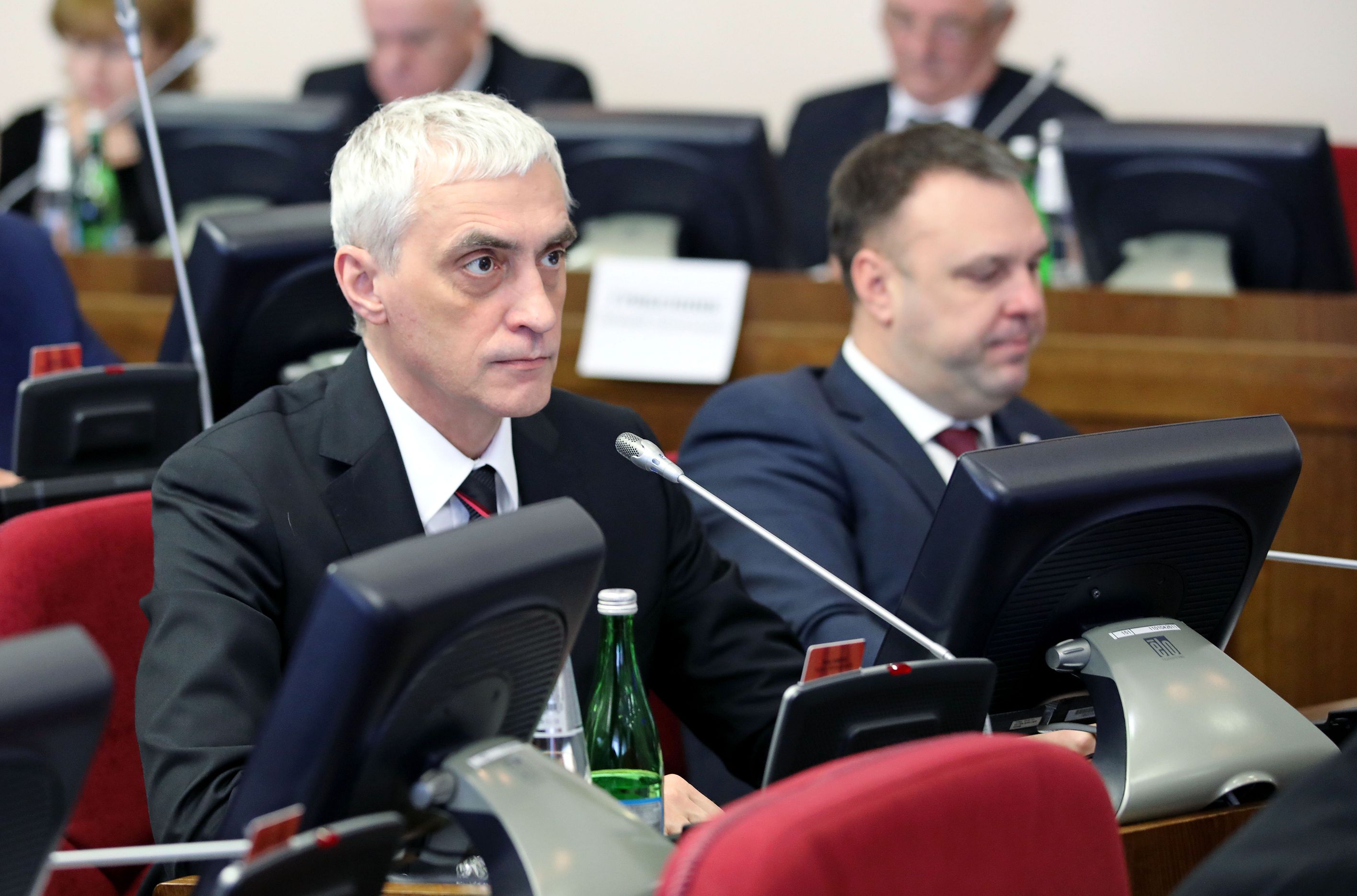 С планами определились
