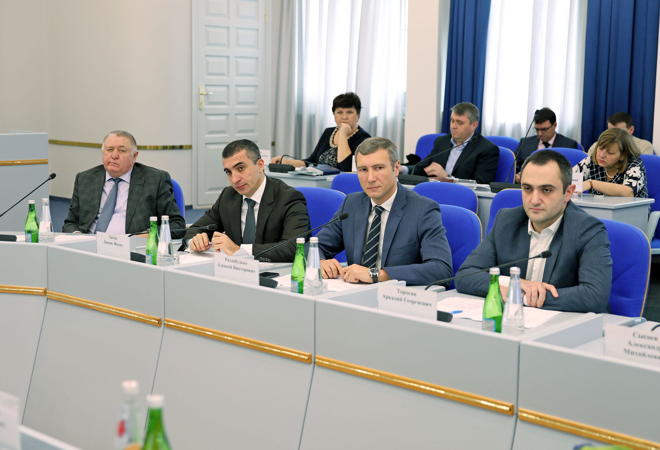 Работа над законом о КМВ продолжается