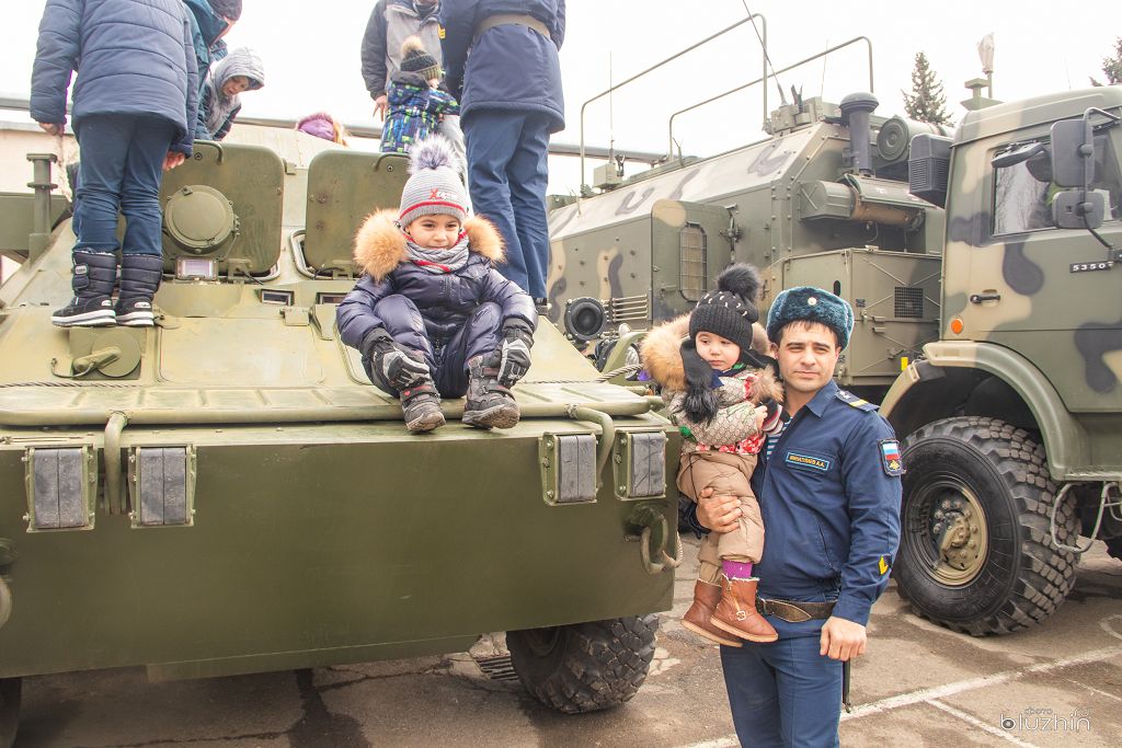 В День защитника Отечества!