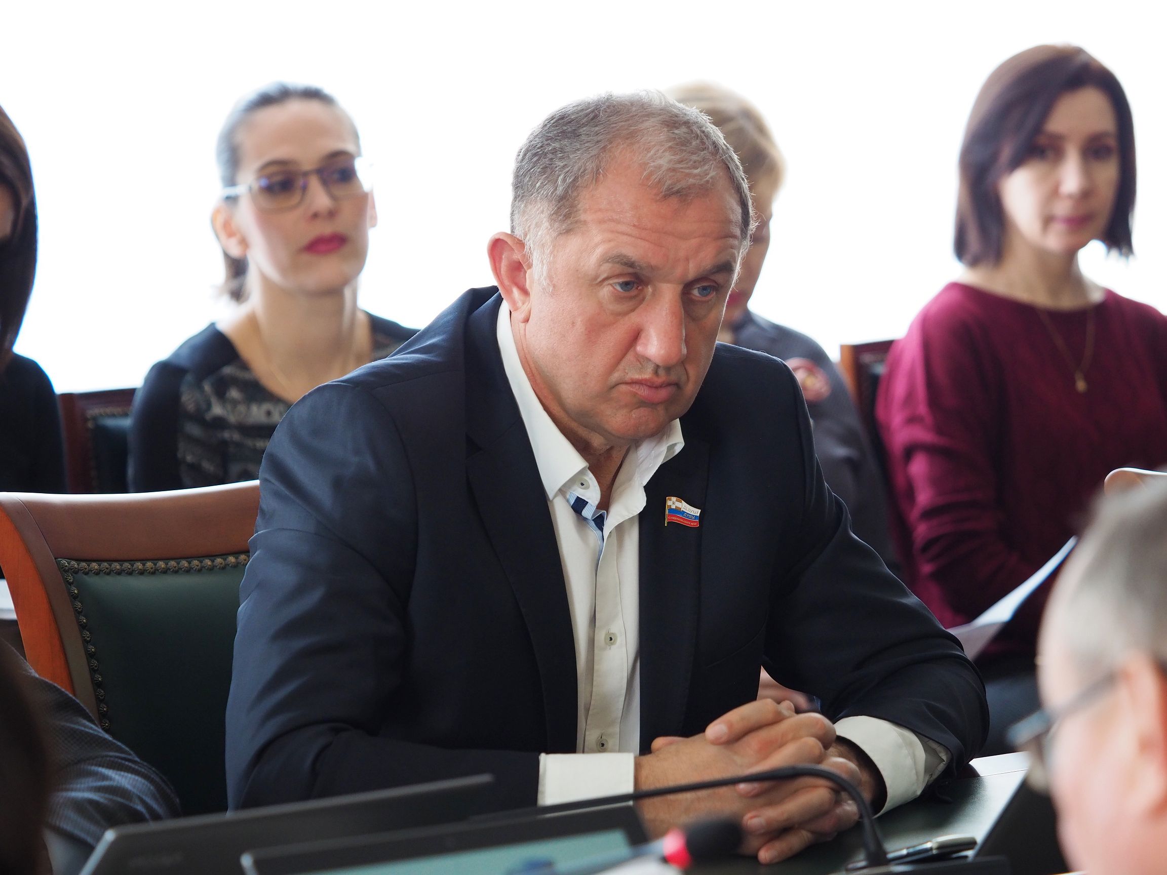 За неделю до первого весеннего заседания