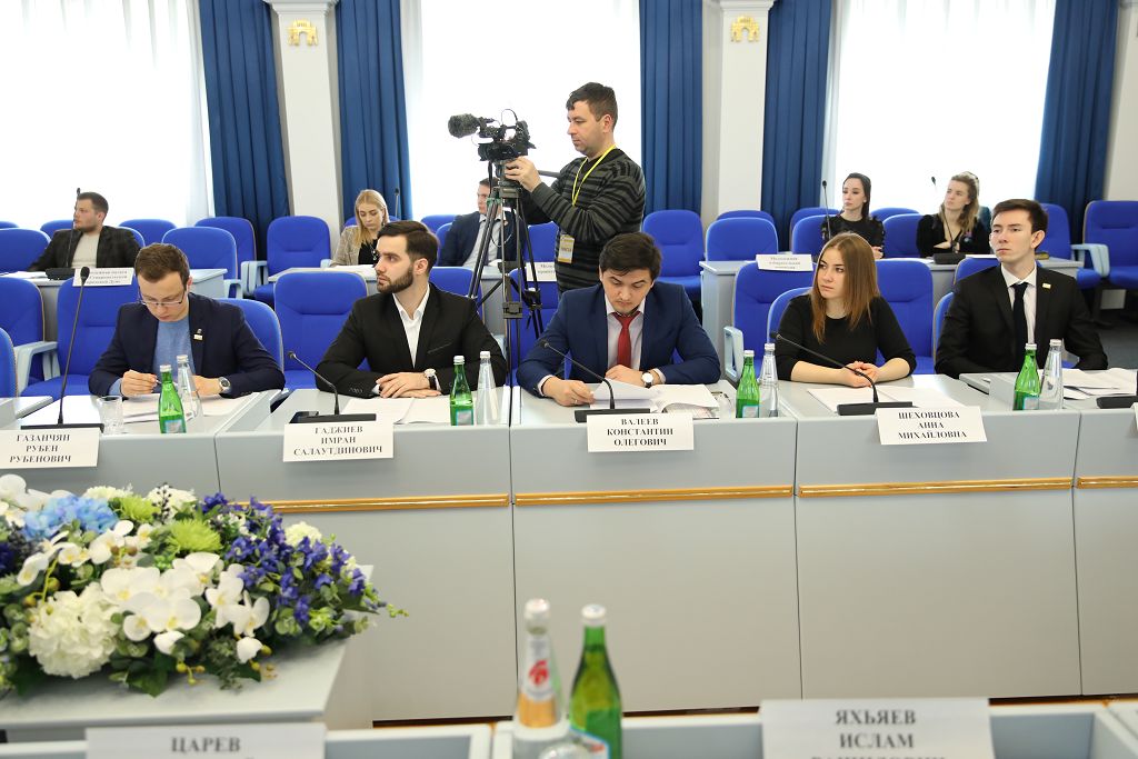 Шестой созыв Молодежного парламента при Думе Ставропольского края завершает свою работу