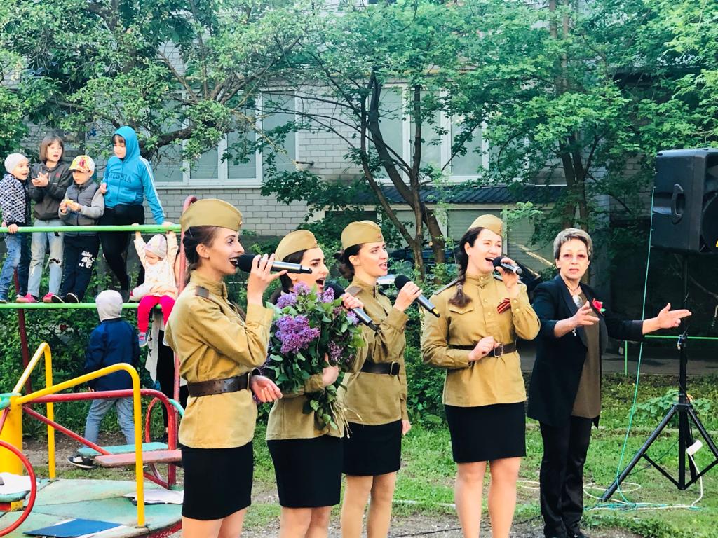Ребята с нашего двора