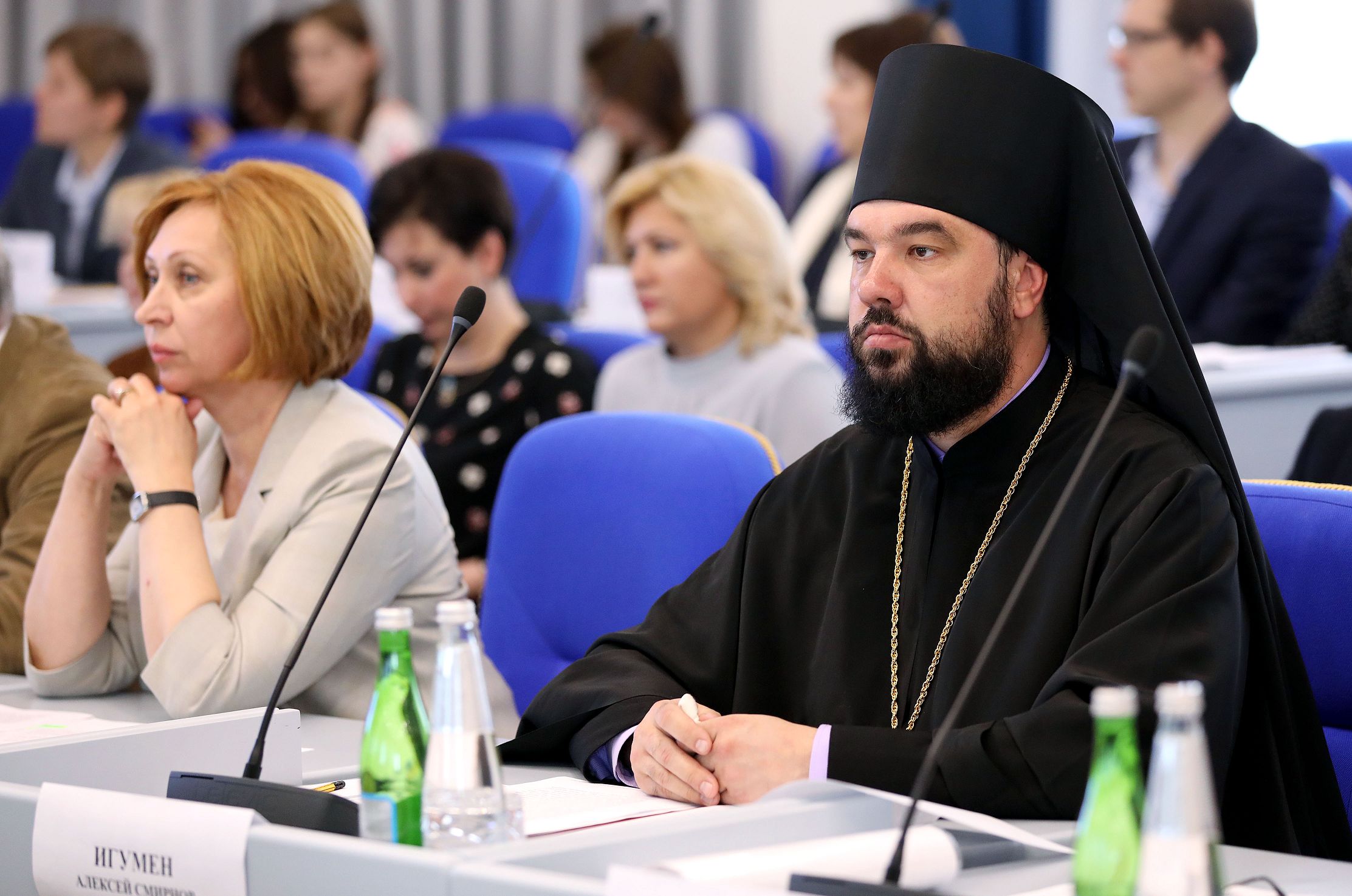 Стране нужен закон "О семейной политике"
