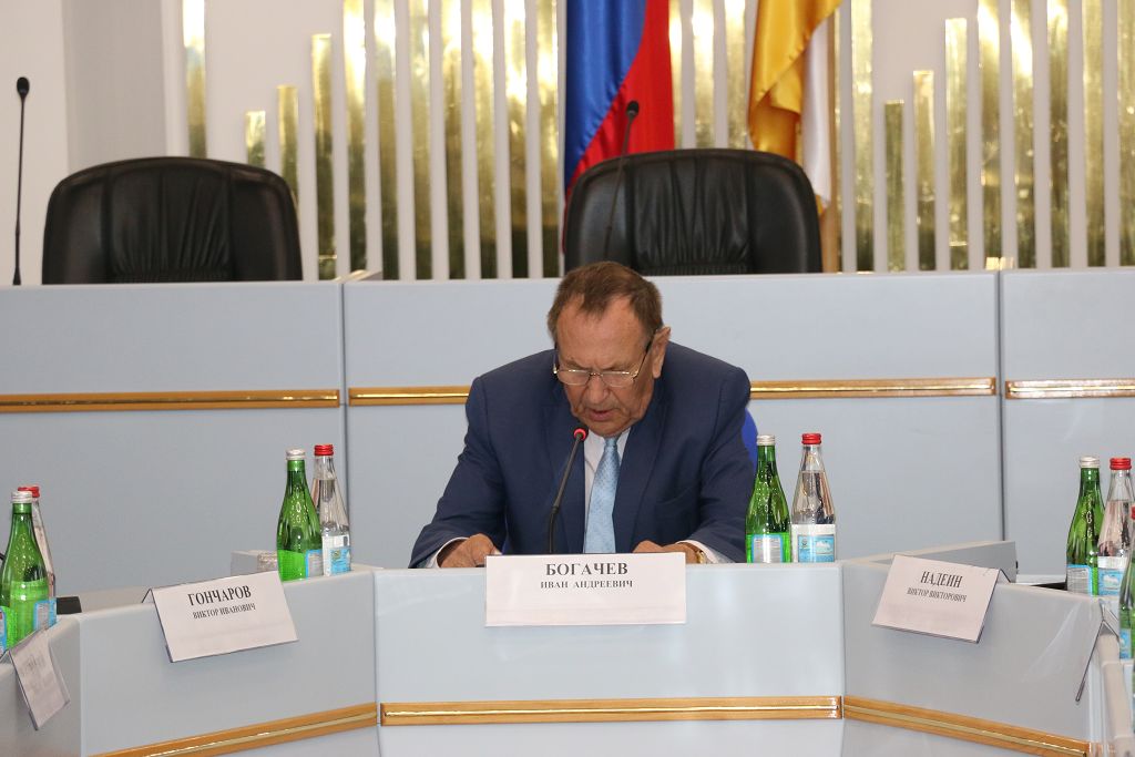 Курс на развитие сельхозкооперации