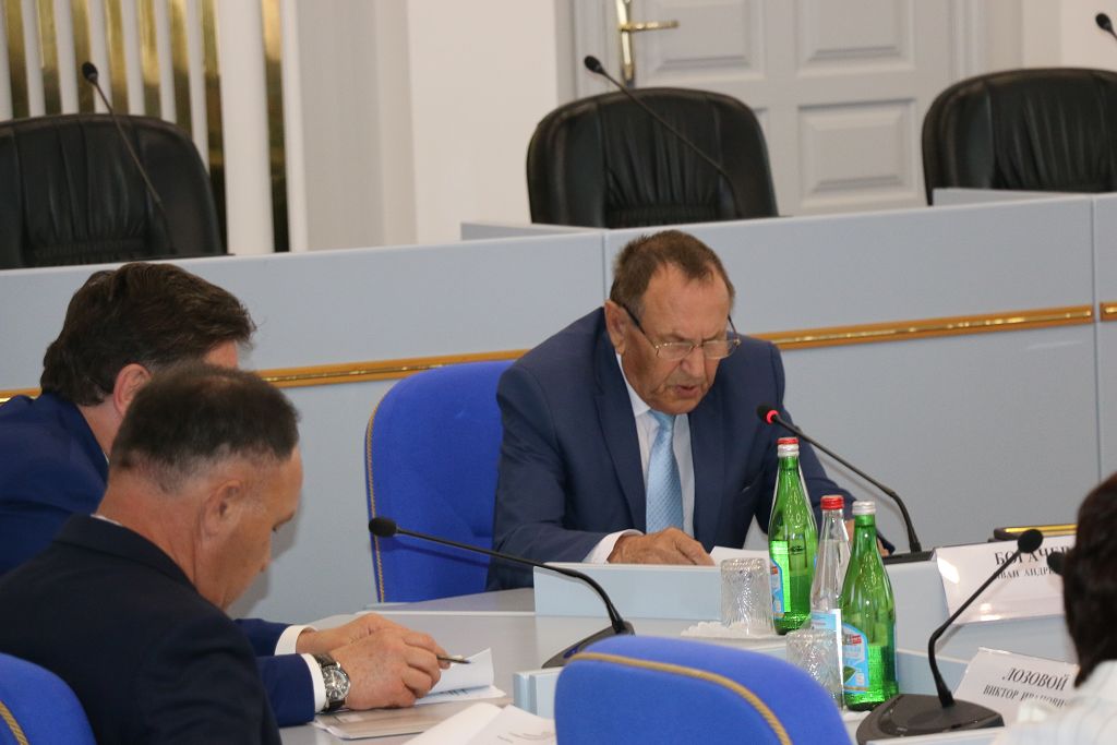 Курс на развитие сельхозкооперации