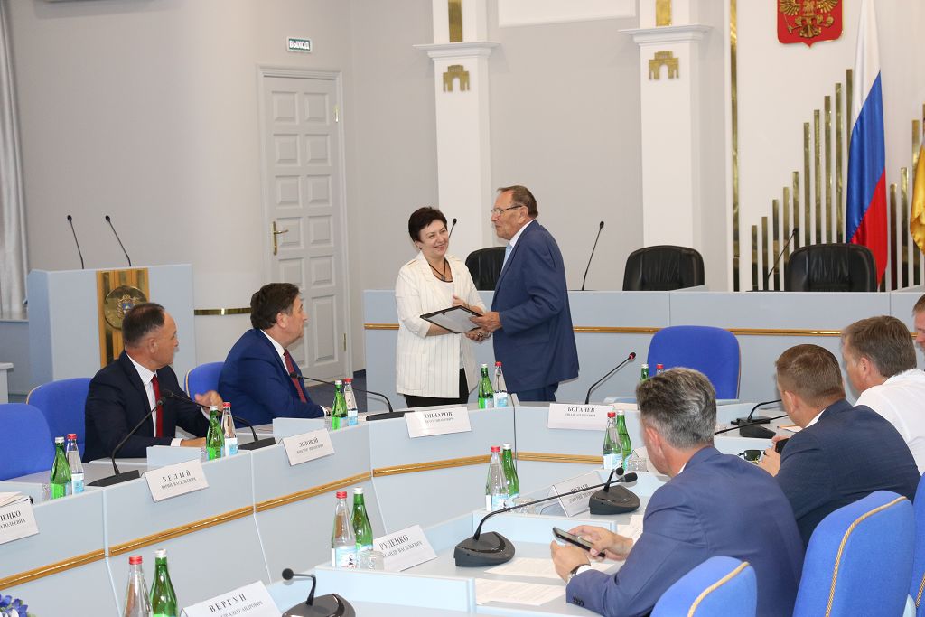 Курс на развитие сельхозкооперации