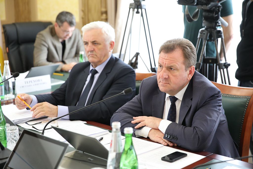 Социальные законы внесены в повестку заседания Думы