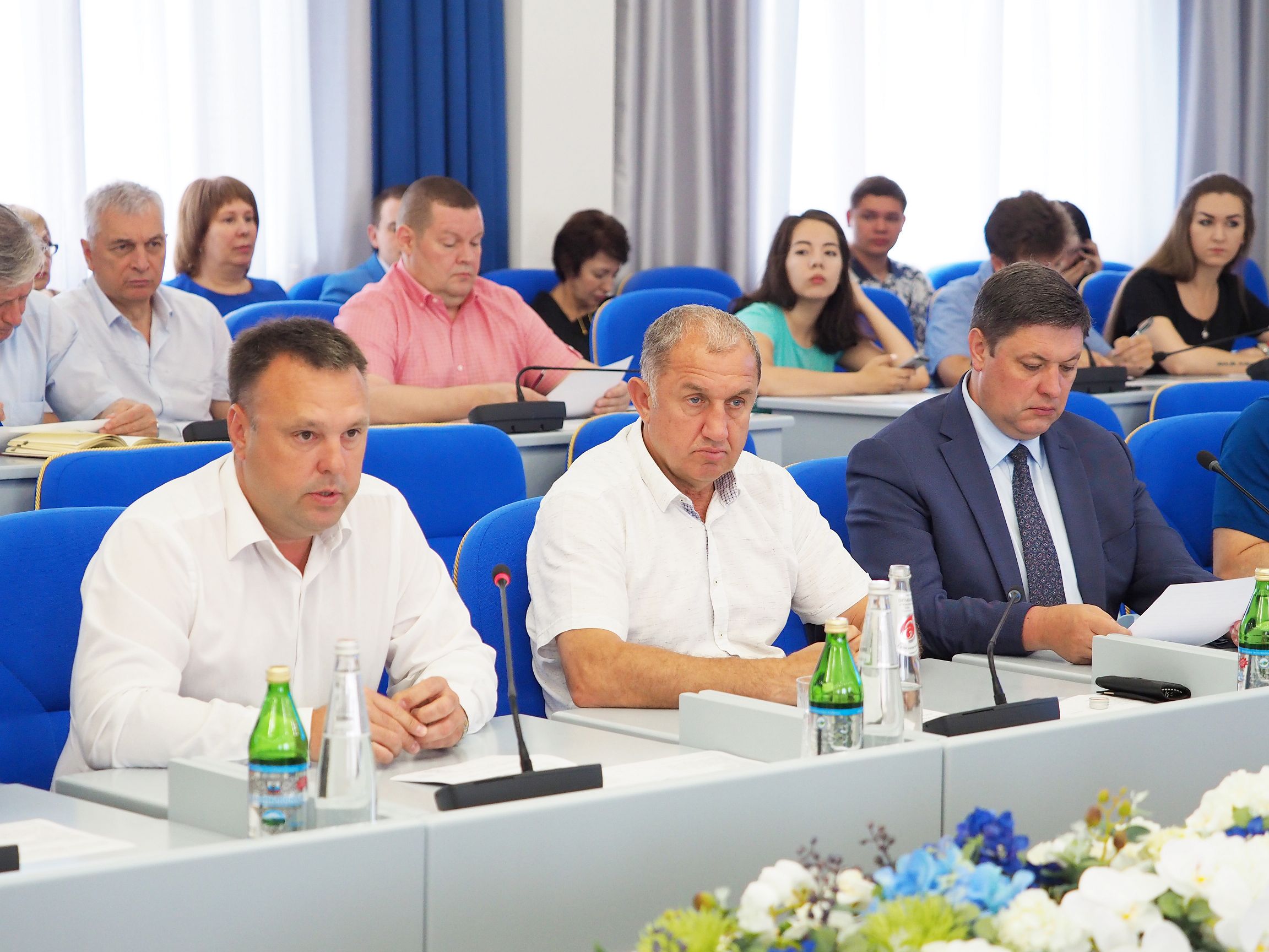 Темы не теряют актуальности