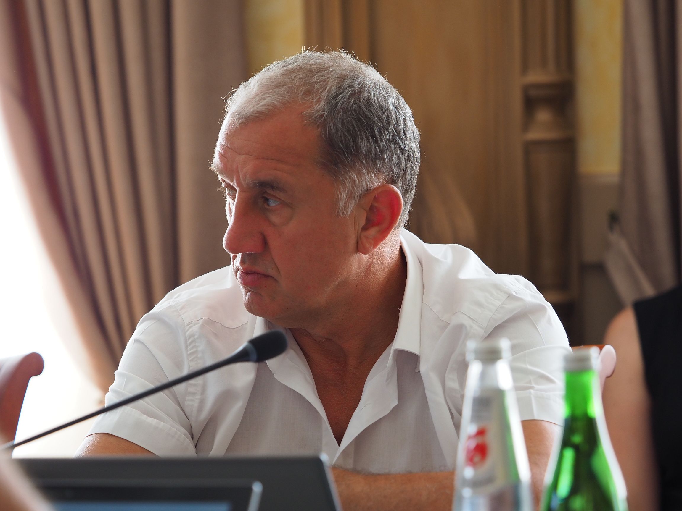 За неделю до июльского заседания