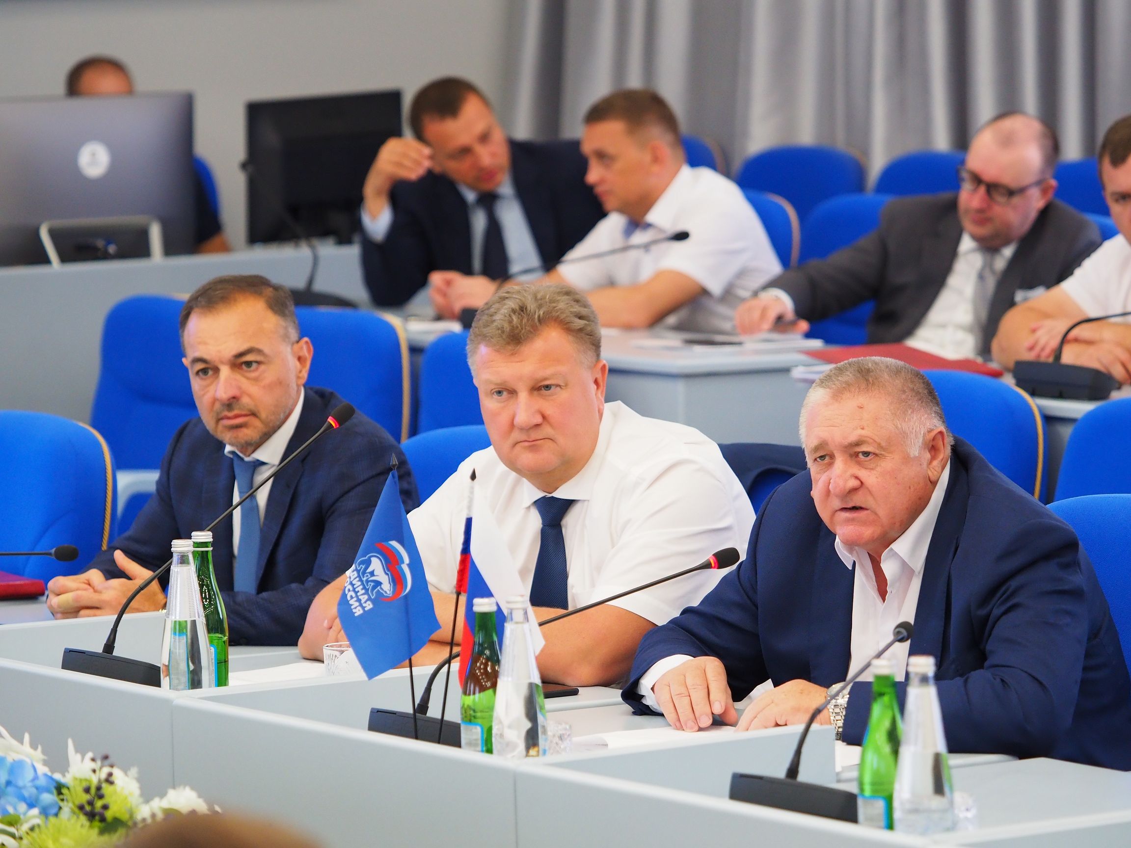 Члены фракции партии «Единая Россия» обсудили проблемы сельских территорий
