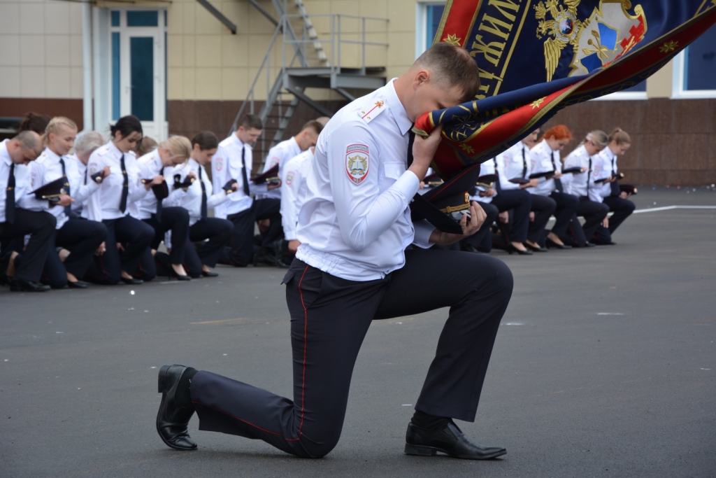 Успехов в службе