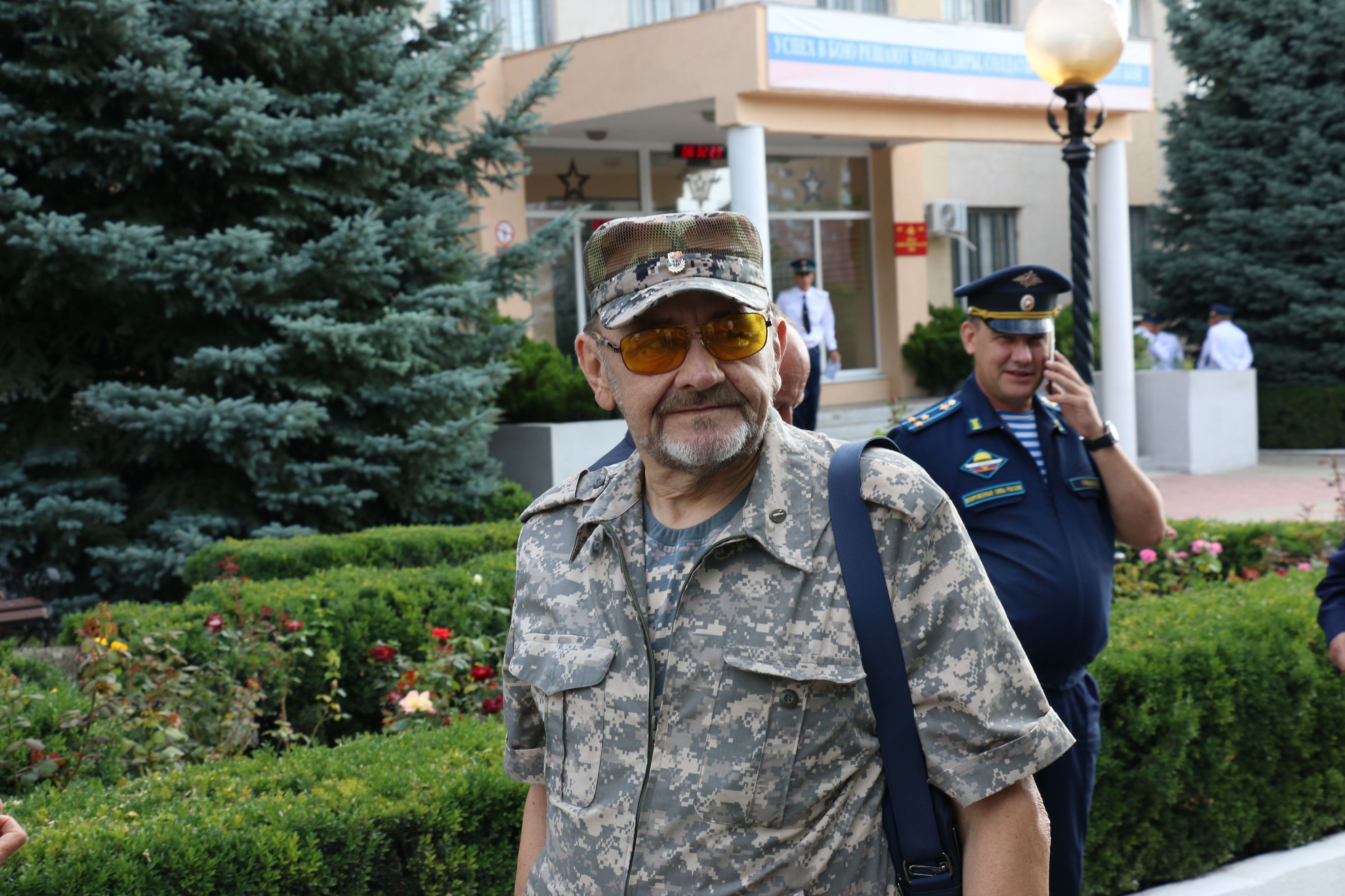 С праздником, десантники!