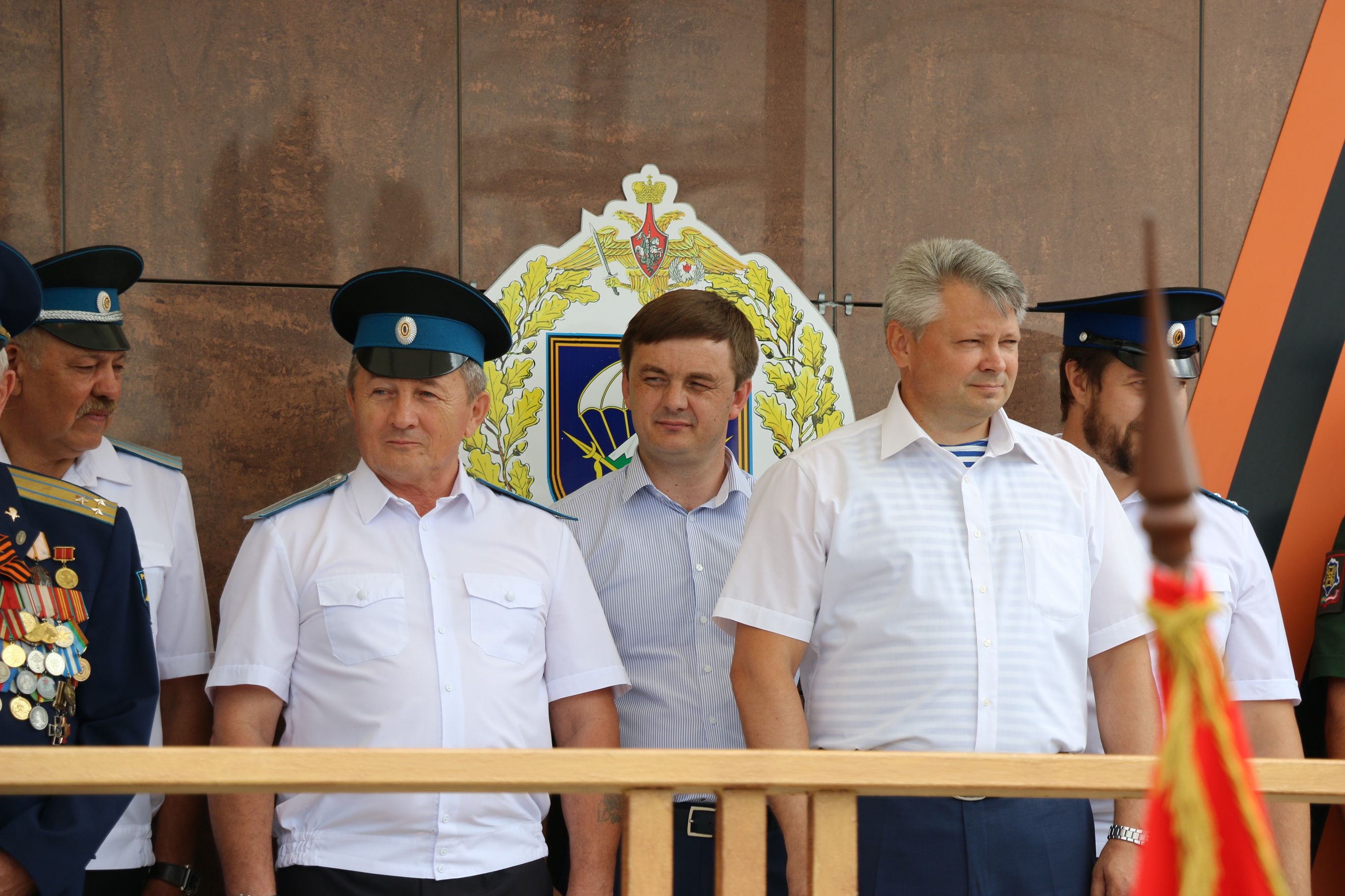 С праздником, десантники!