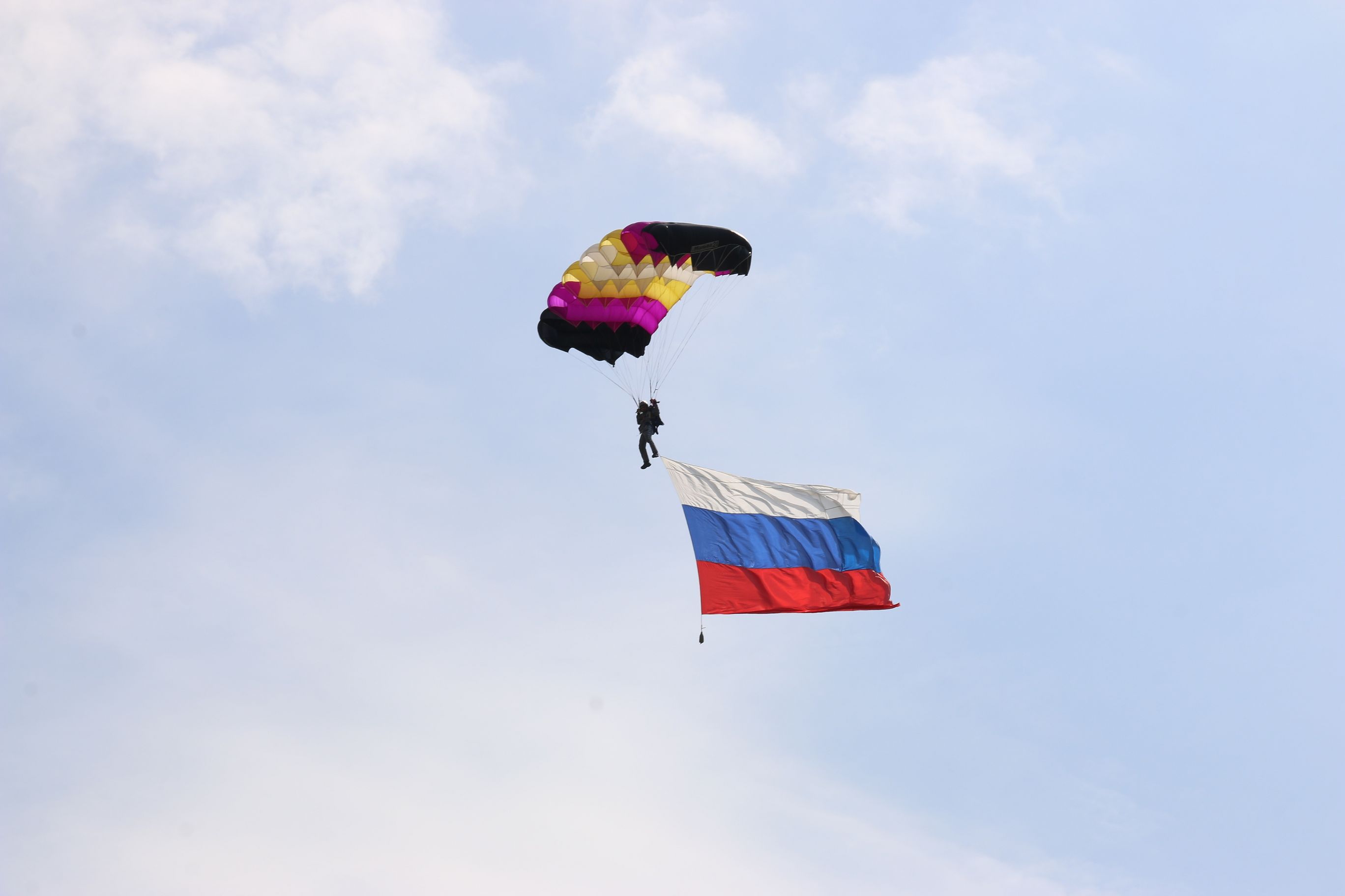 С праздником, десантники!