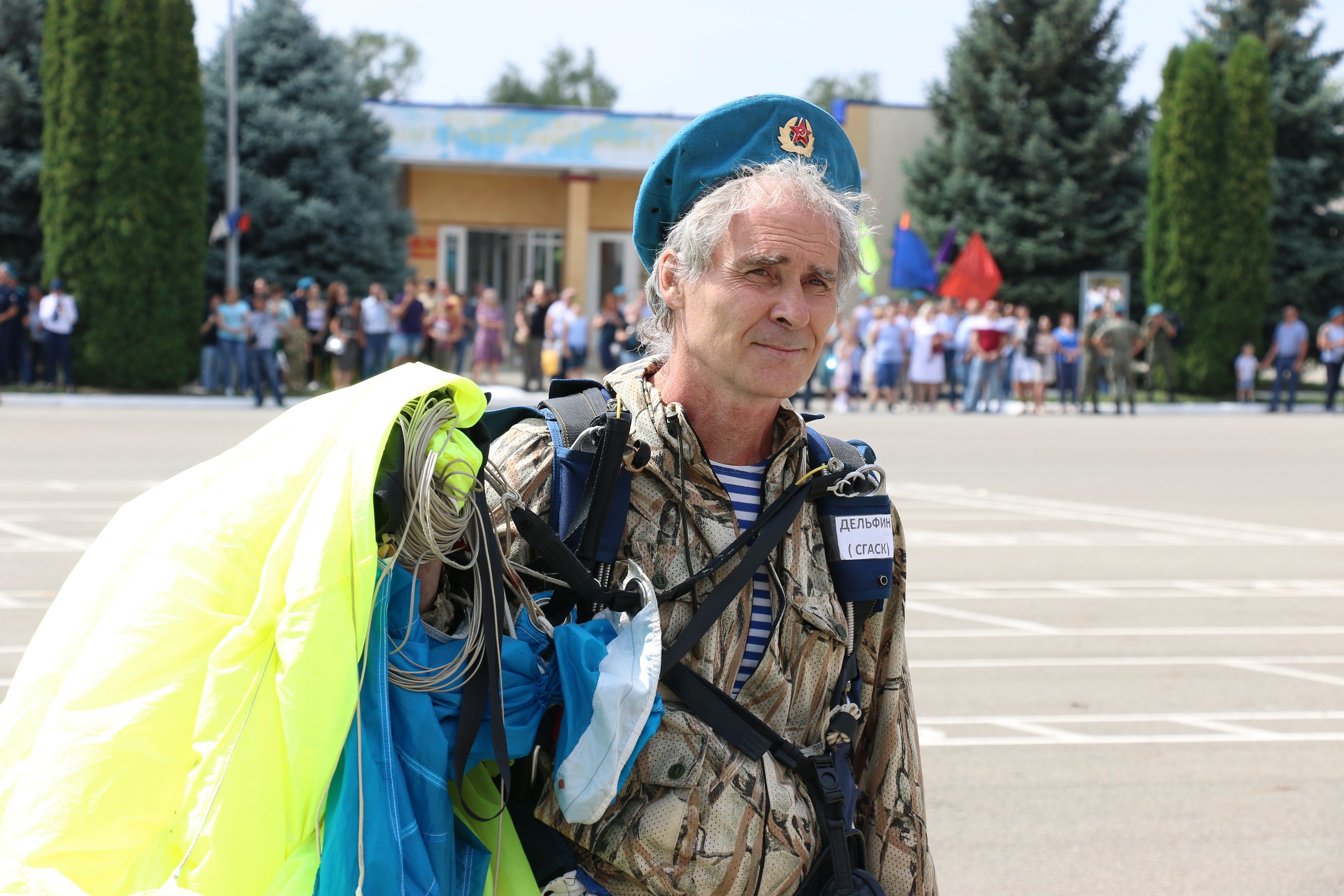 С праздником, десантники!