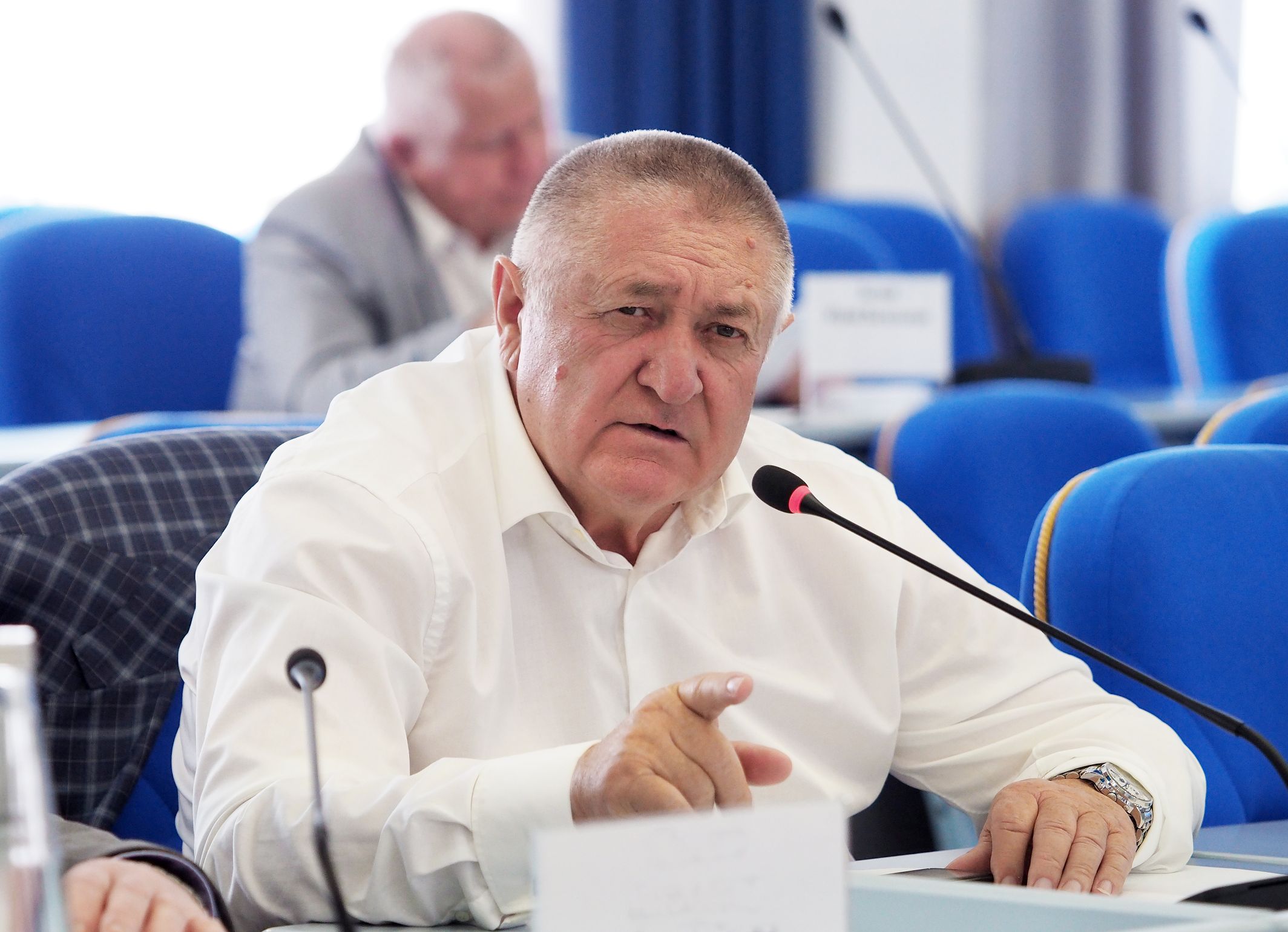 Краевые депутаты обсудили закон о КМВ