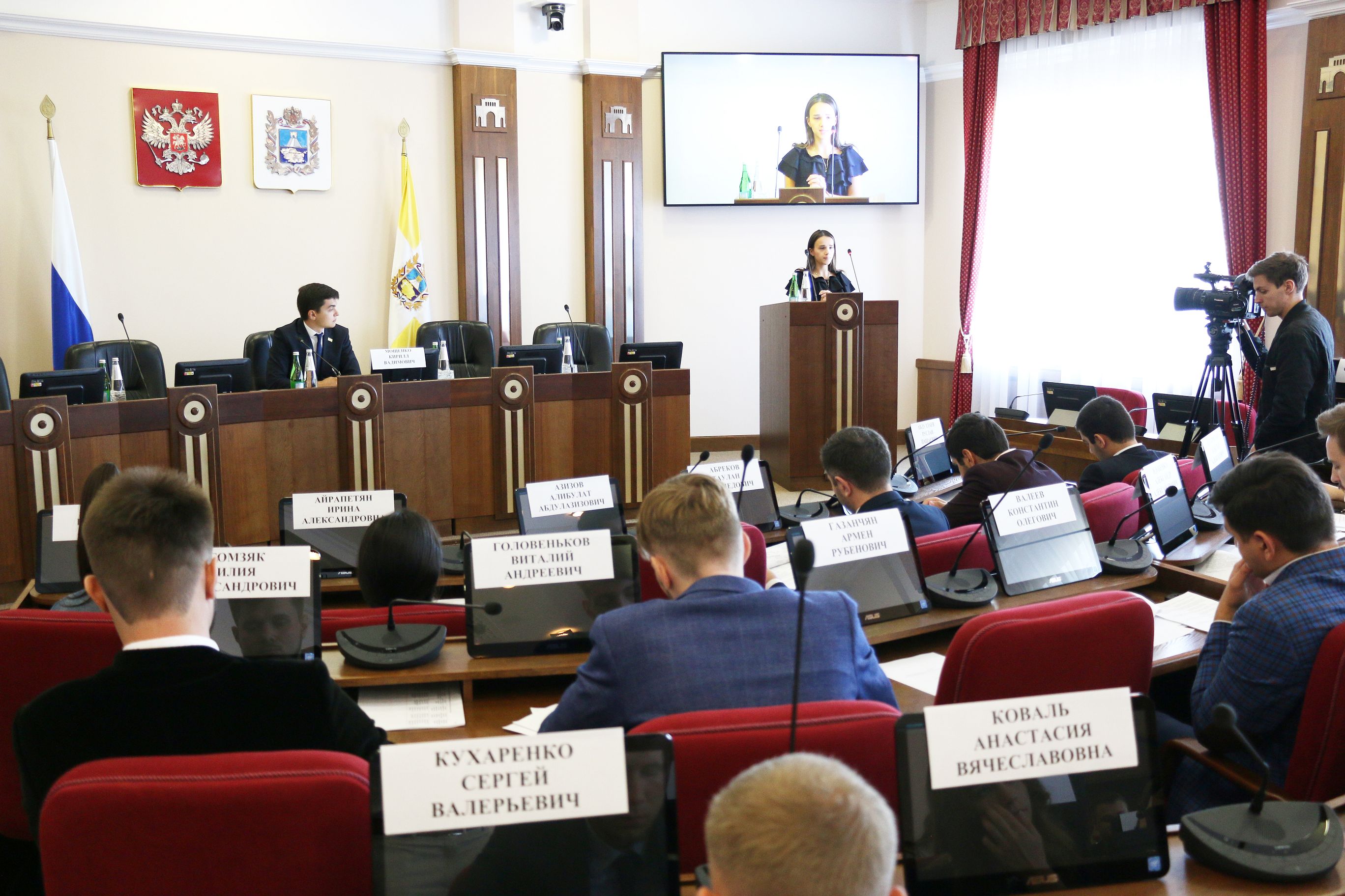 Продолжая традиции молодежного парламентаризма
