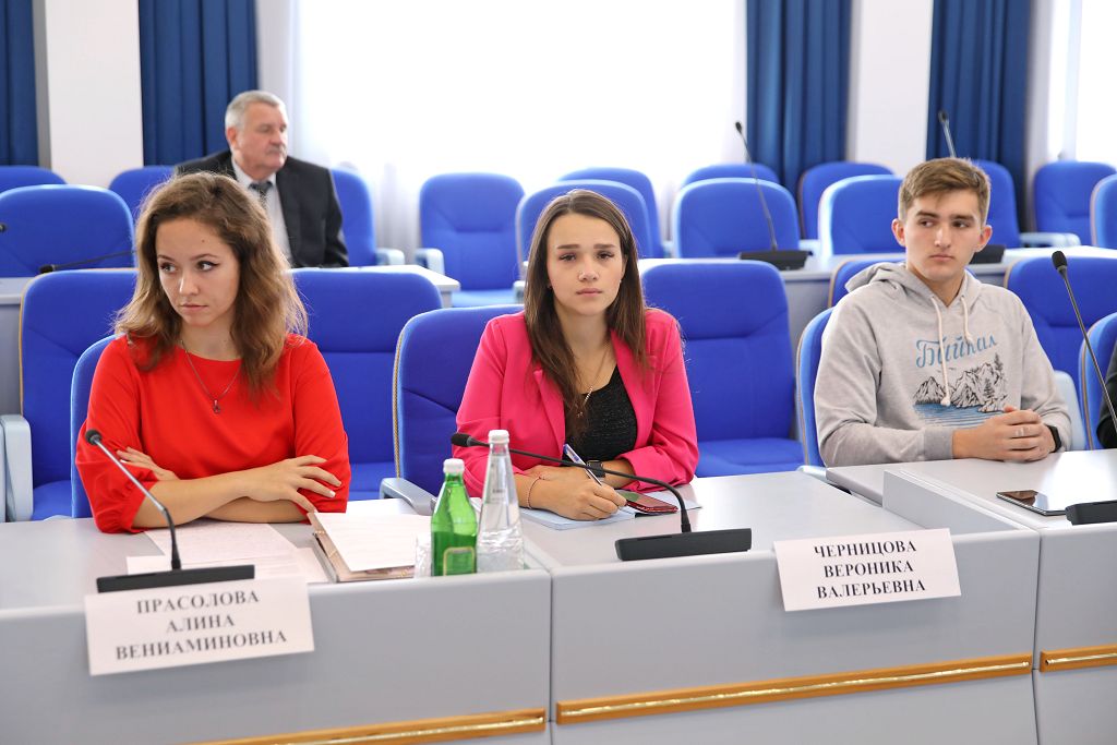 Стартовала работа Молодёжного парламента при Думе Ставропольского края