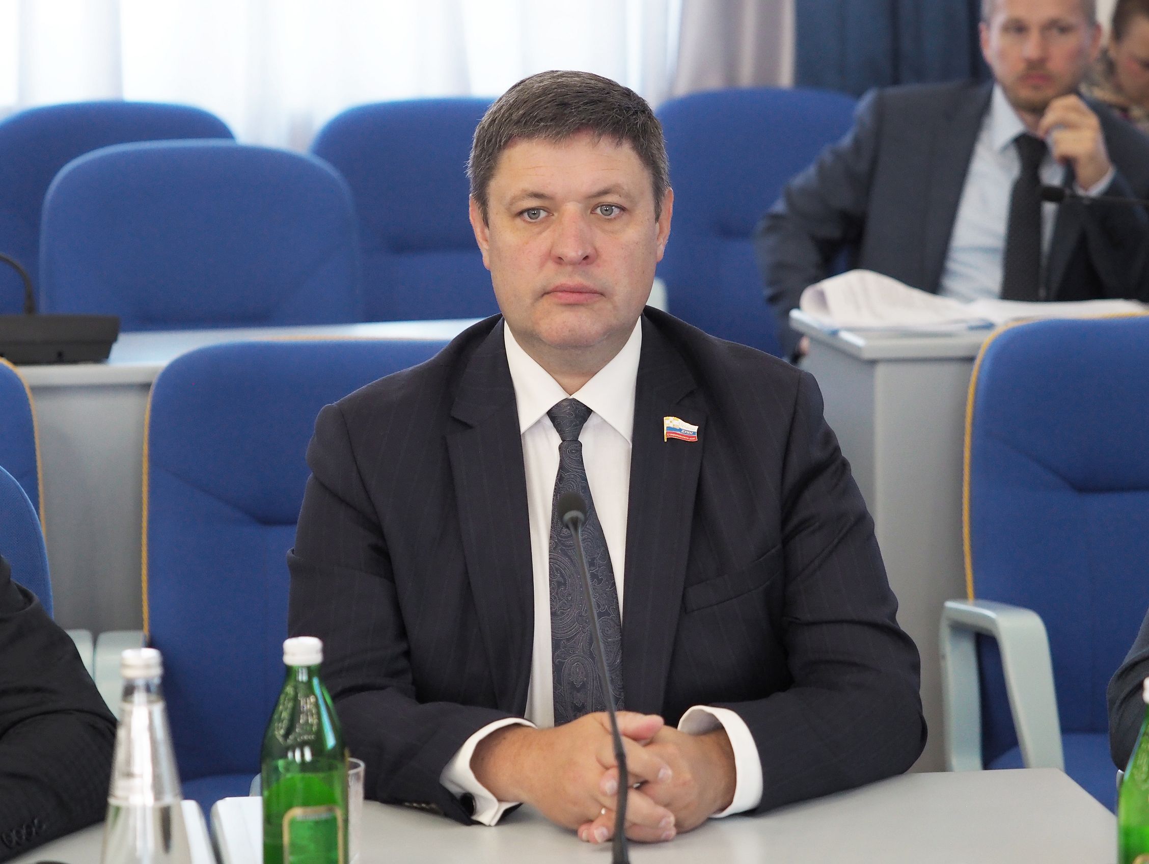 Проблемы, связанные с разработкой карьеров в крае, обсудили члены фракции «Единой России»