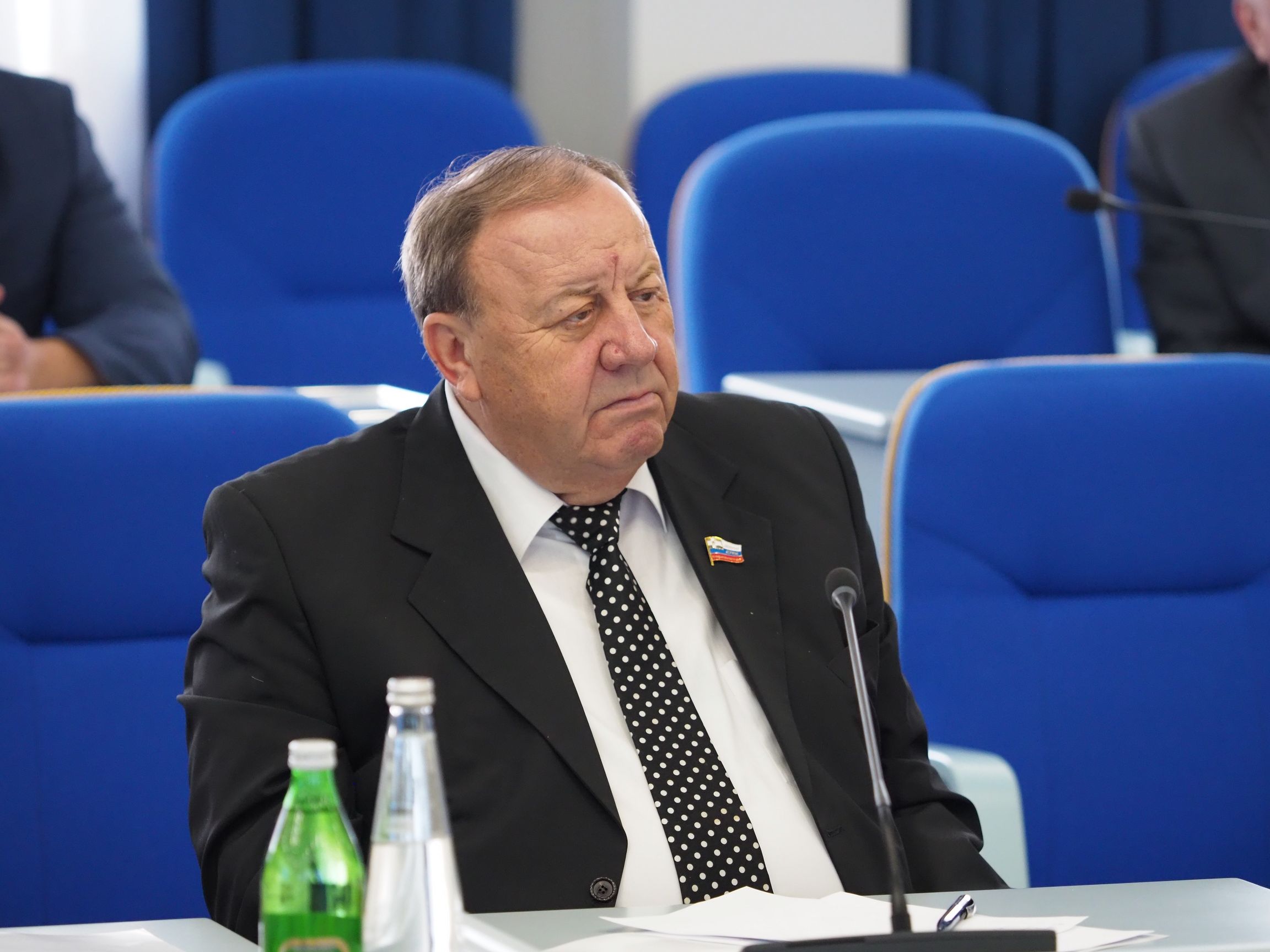 Проблемы, связанные с разработкой карьеров в крае, обсудили члены фракции «Единой России»