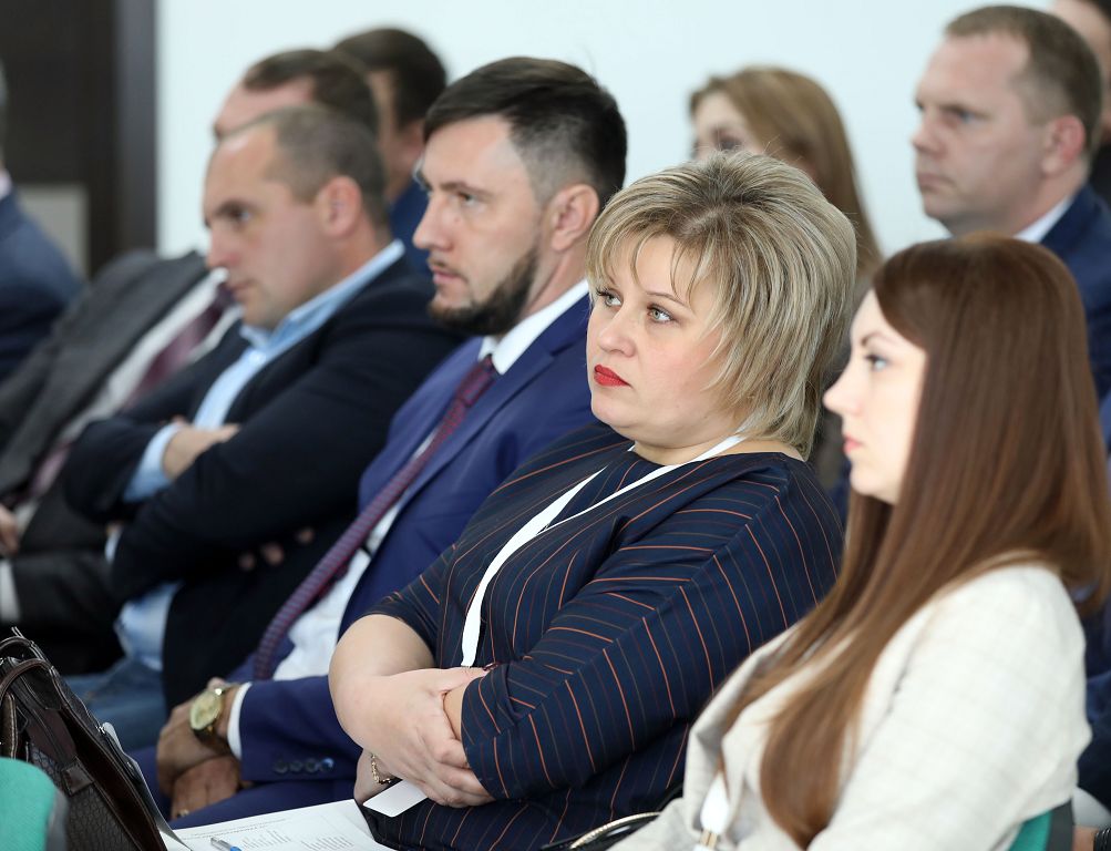 Молодые депутаты пополнили знания в «Школе парламентаризма»