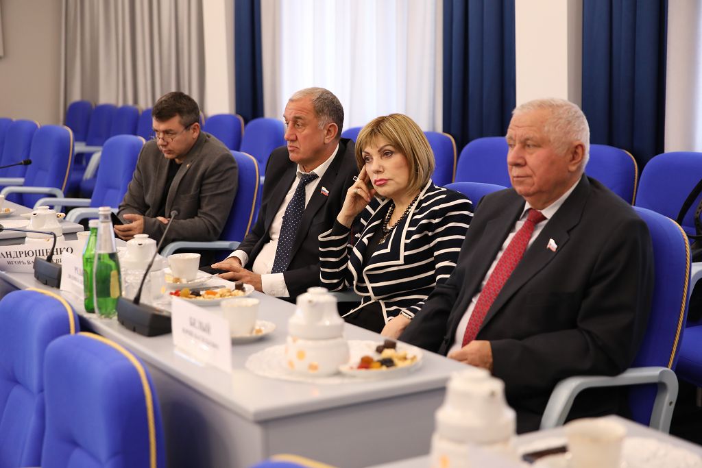 Награды за человечность и сострадание