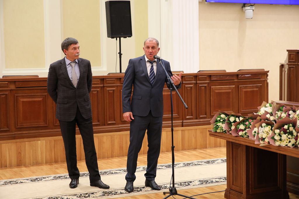 Энергетики принимают поздравления