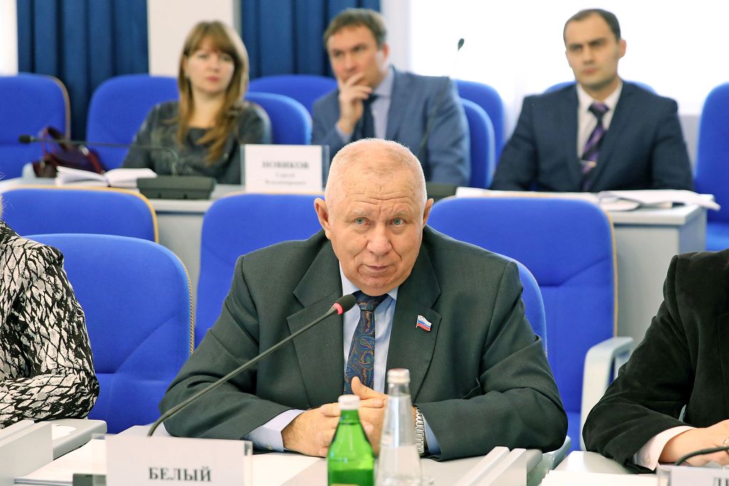 "Кто, если не мы? Когда, если не сейчас!"