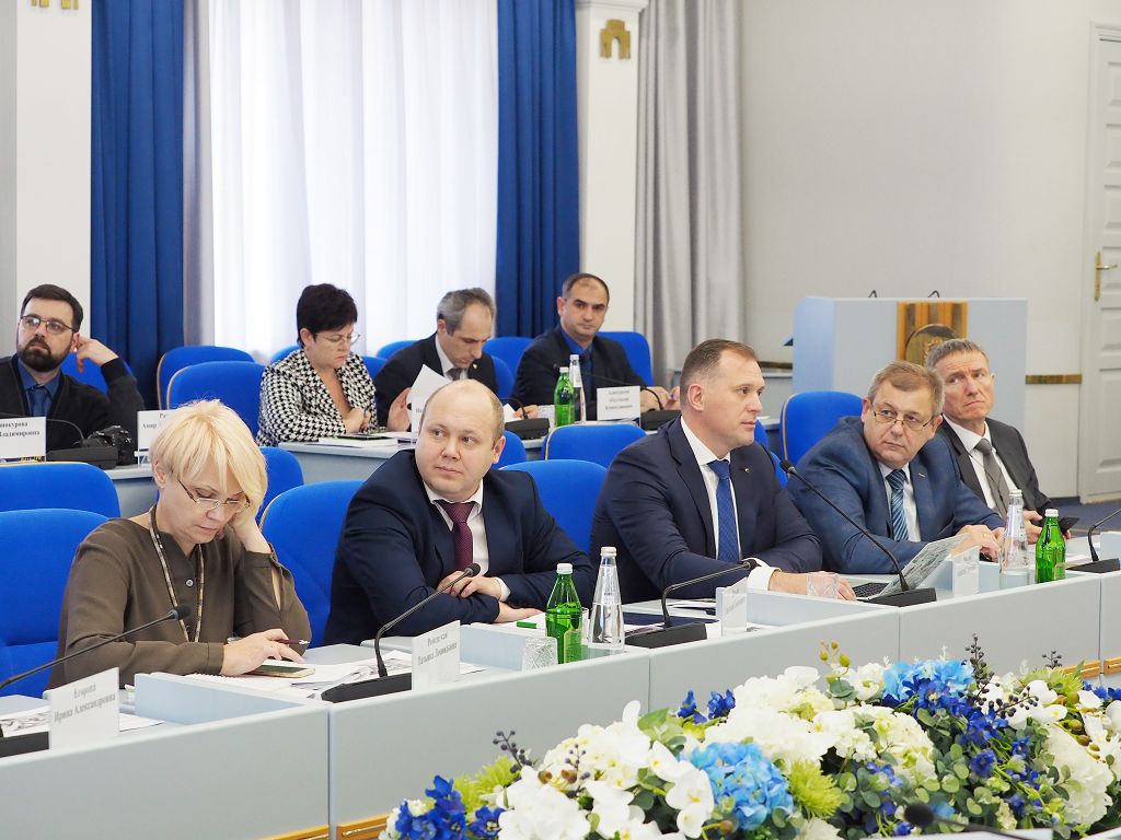 Банковские услуги должны стать доступнее