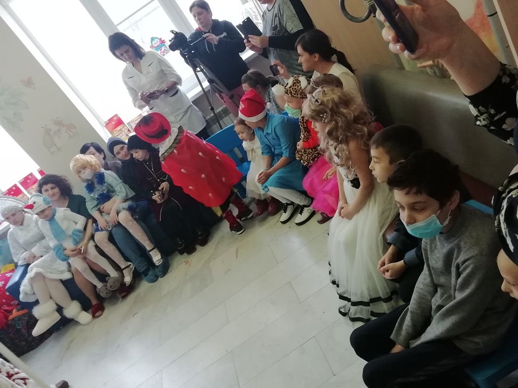 Поздравления и подарки от Депутата