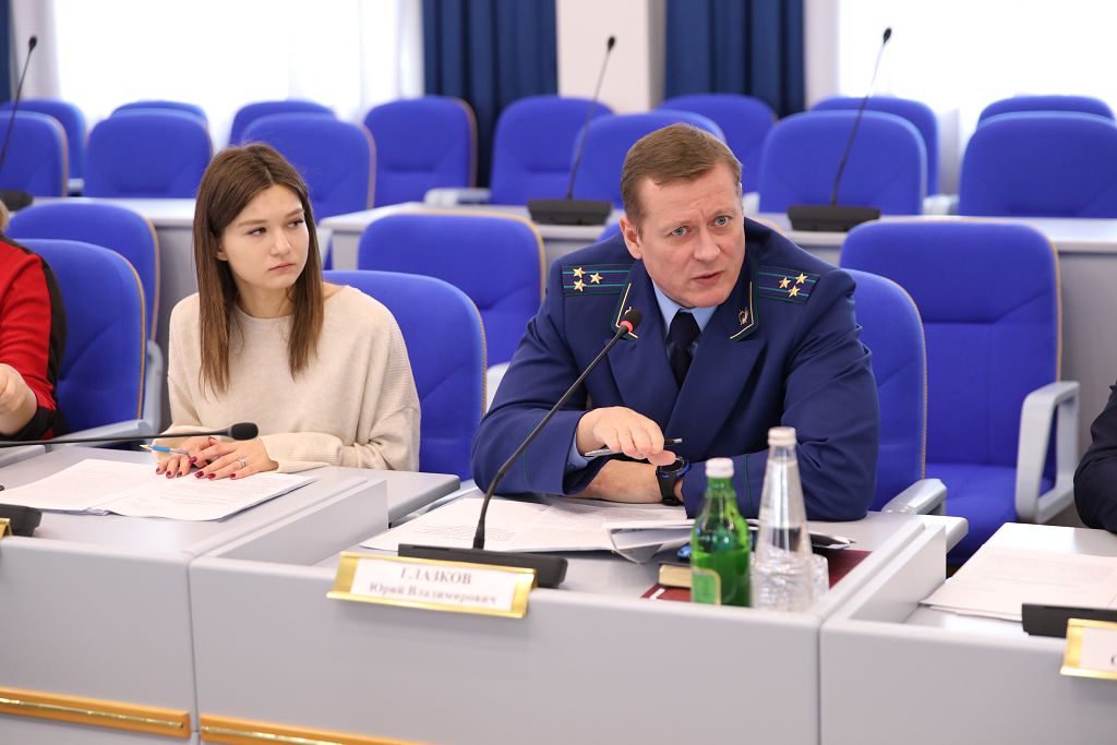 Отработать все вопросы до заседания