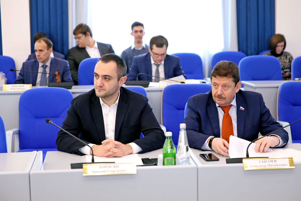 В краевой Думе подвели финансовые итоги реализации нацпроектов