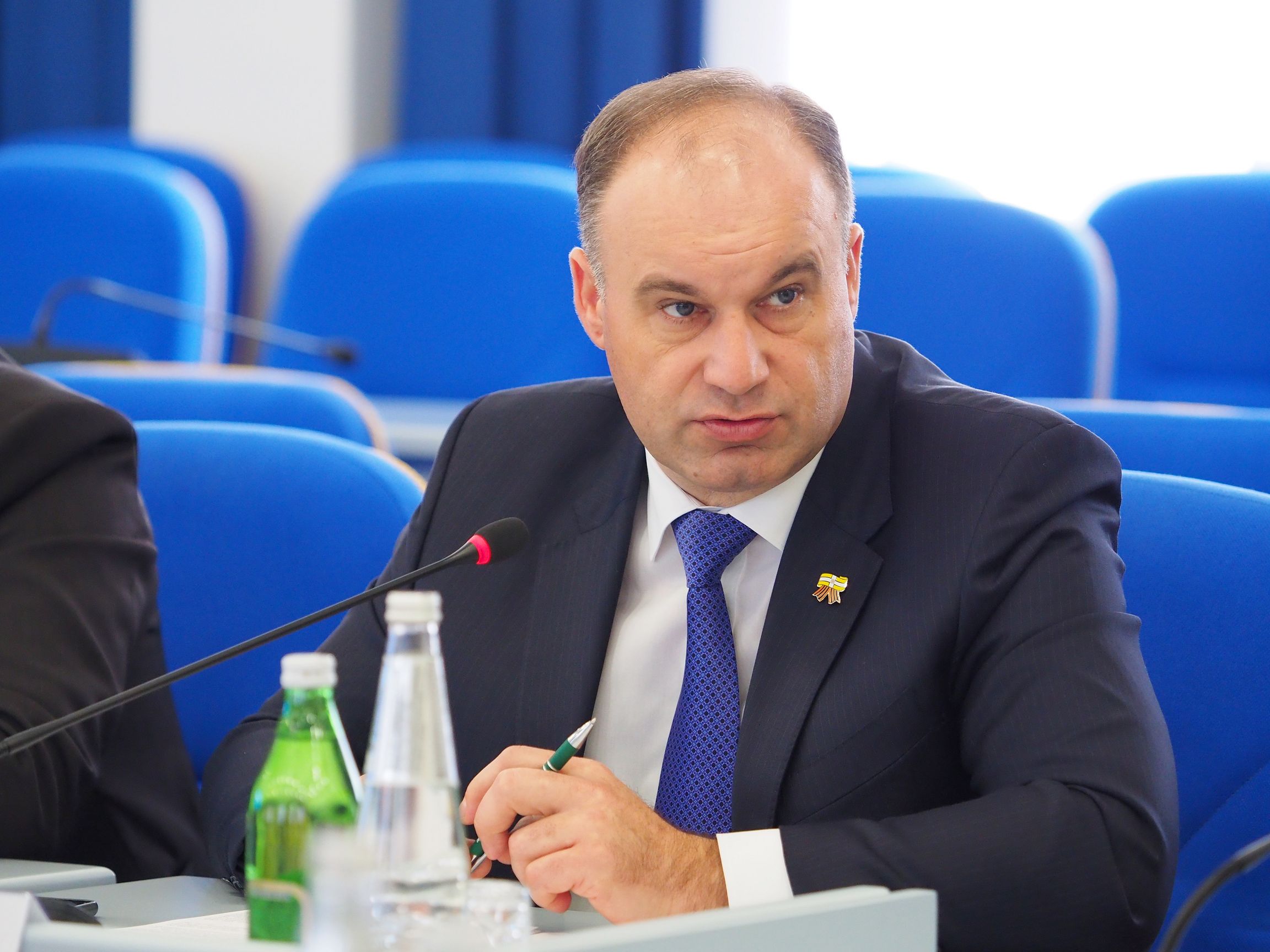 Проблемы и перспективы развития молочного животноводства обсудили депутаты и специалисты отрасли