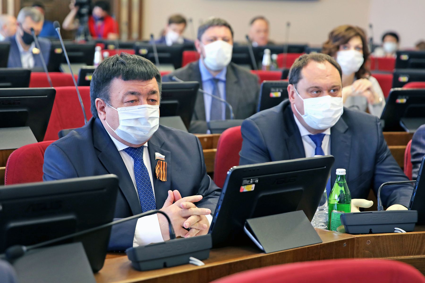 Законодатели поддержали тех, кто борется с опасным вирусом