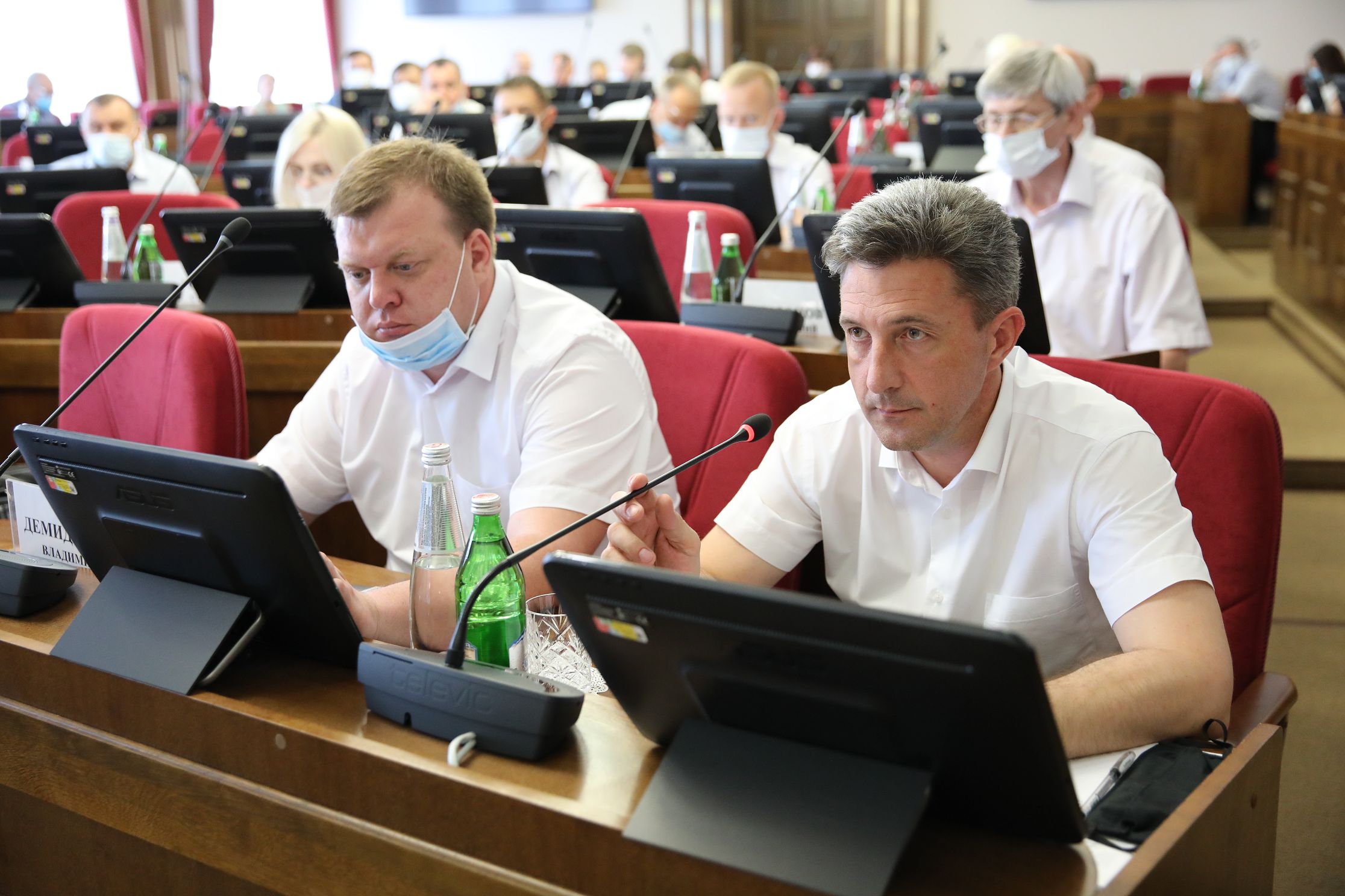 Проблемы обращения с животными обсудили депутаты Думы Ставрополья