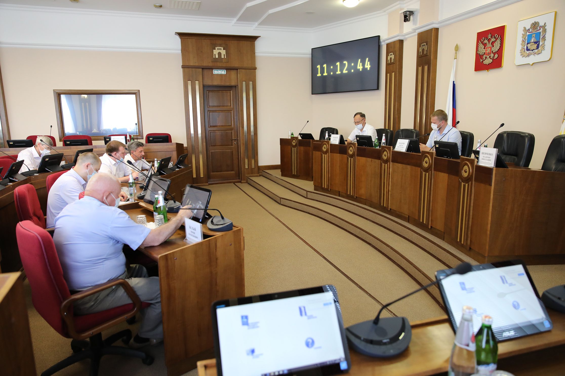 Проблемы обращения с животными обсудили депутаты Думы Ставрополья