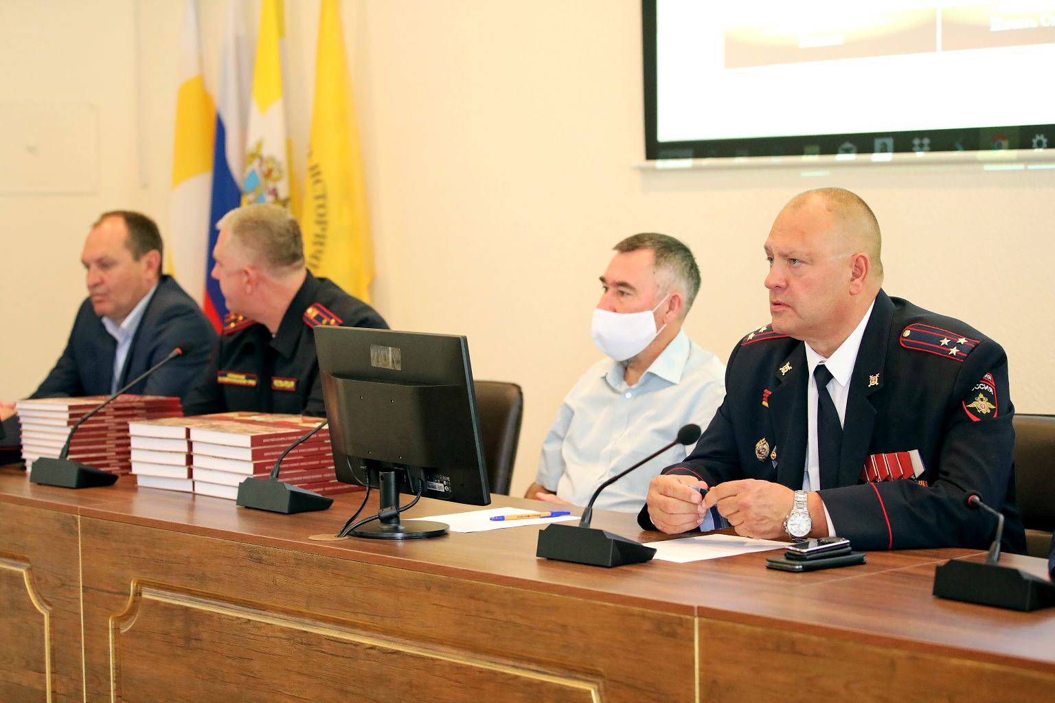 В Ставрополе презентовали издание о полных кавалерах орденов Славы