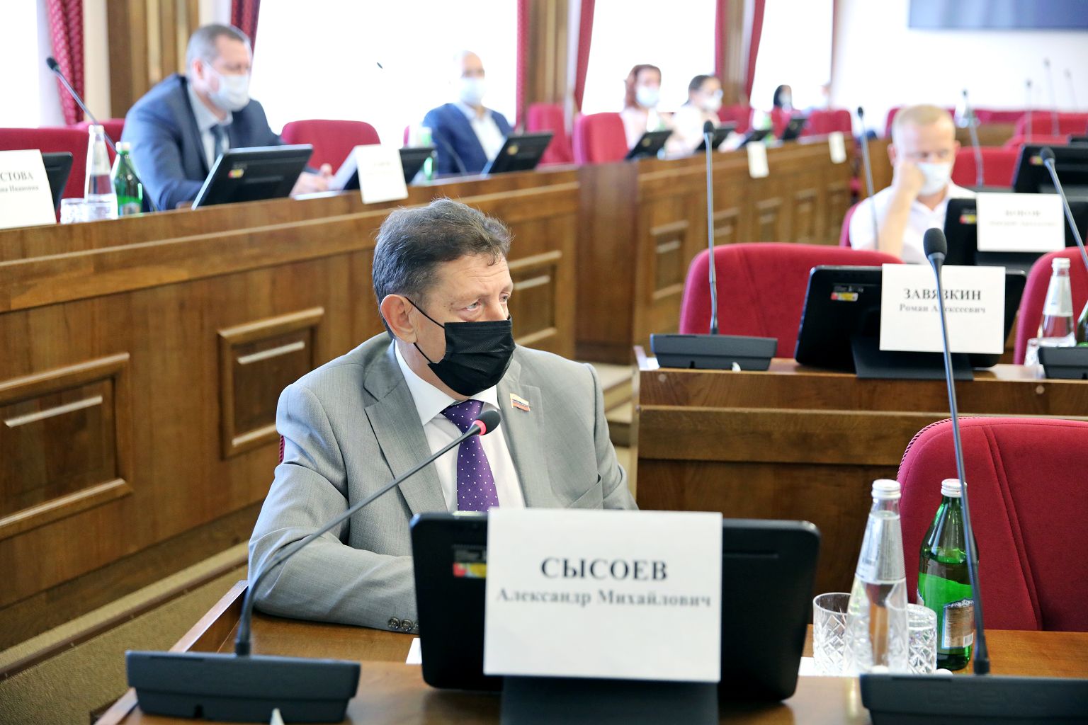 Закон о бесплатных парковках возле социальных объектов обсудили в Думе Ставропольского края