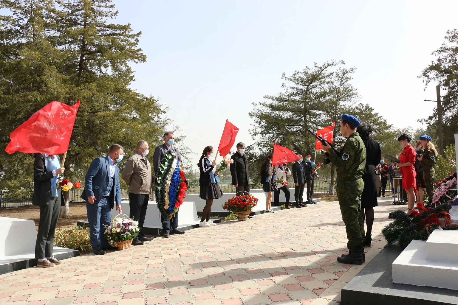 Депутаты Думы края почтили память павших в битве за Кавказ