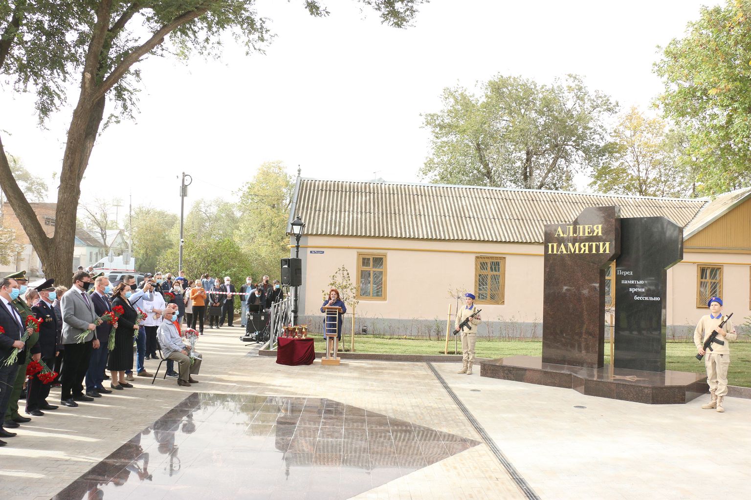 Депутаты Думы края почтили память павших в битве за Кавказ