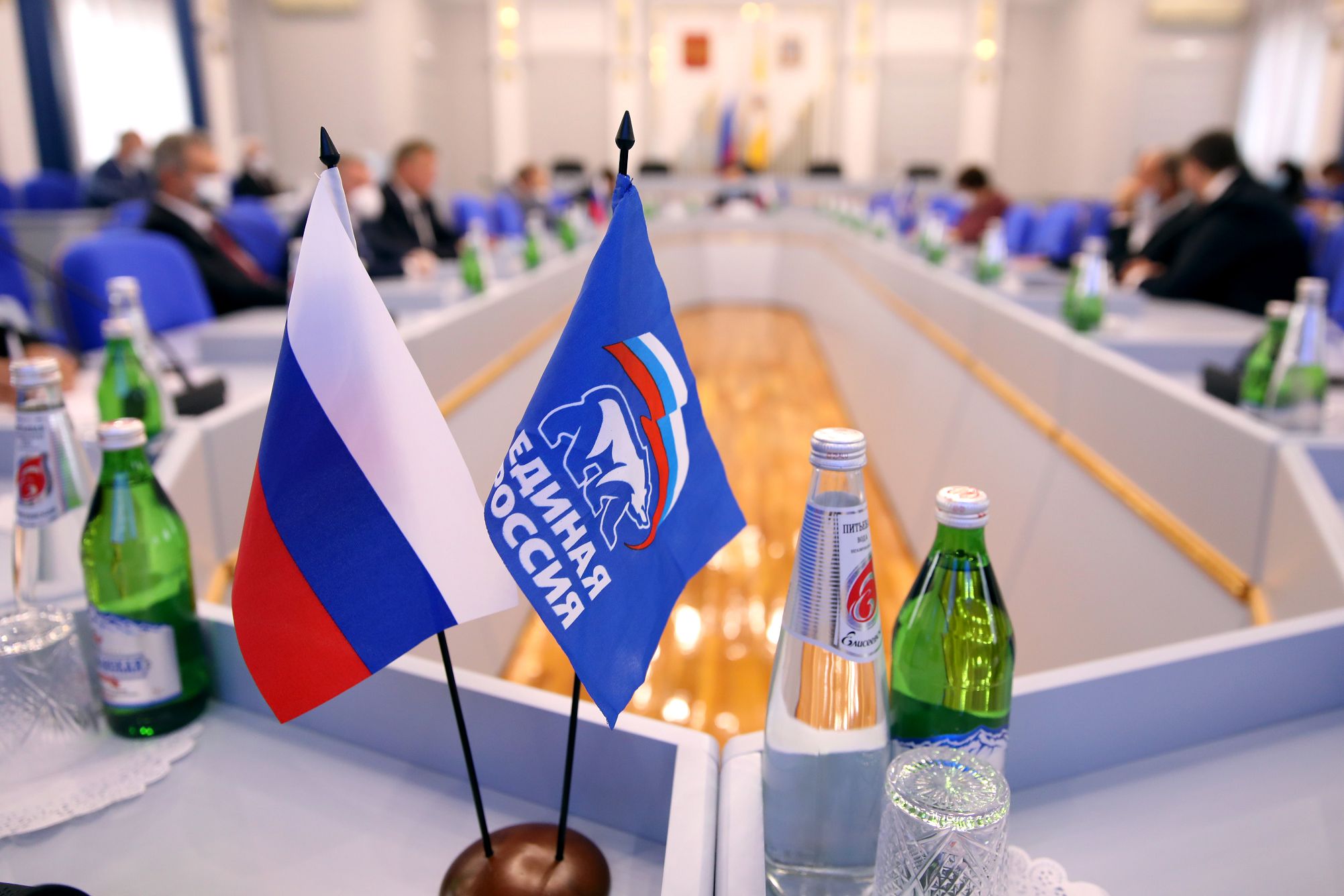 Депутаты фракции «Единая Россия» обсудили актуальные вопросы повестки заседания Думы